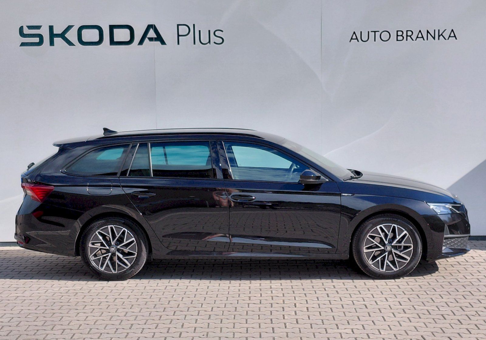 Škoda Octavia, 1,5 TSI M-HEV 110 KW SPORTLINE - fotka 6