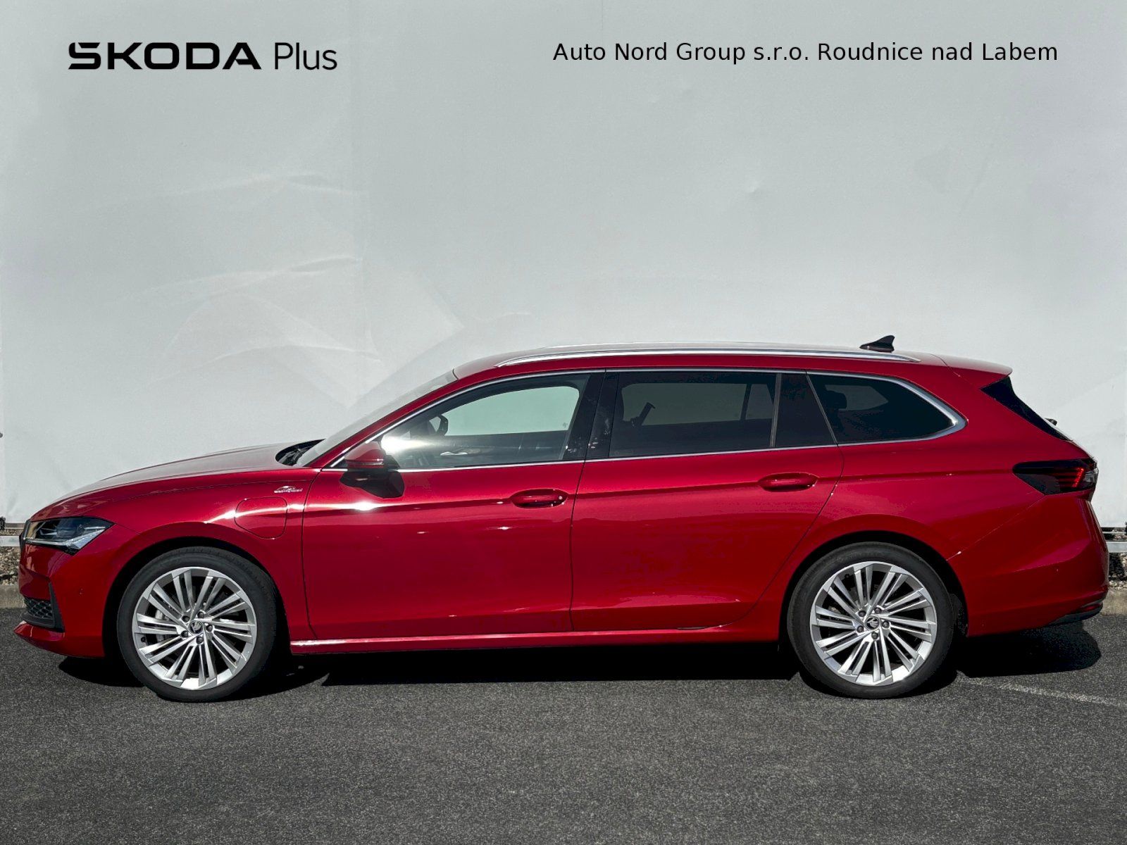 Škoda Superb, Laurin & Klement 1.5 TSI iV / - fotka 3