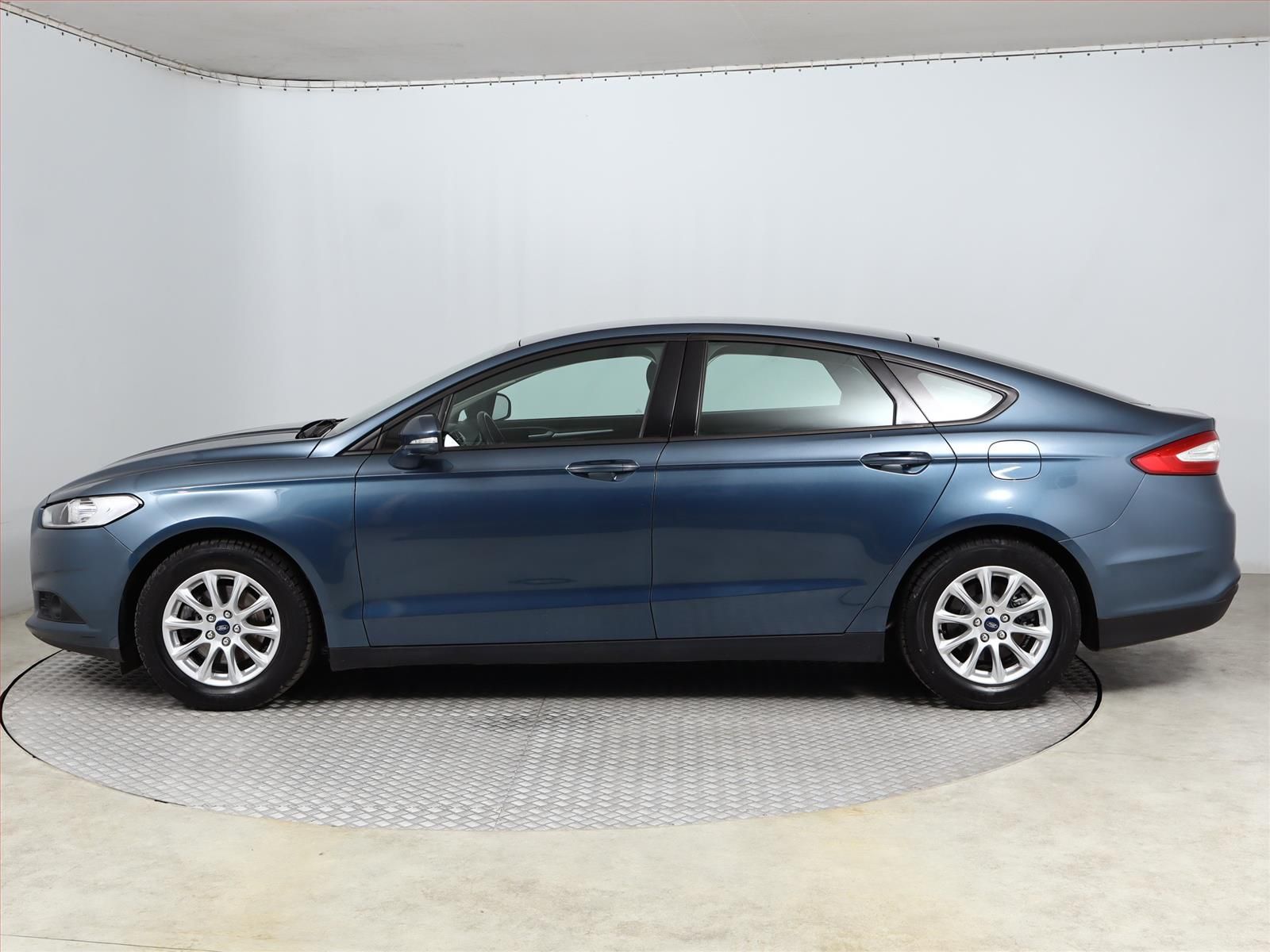 Ford Mondeo, 1.5 EcoBoost, Navi - fotka 3