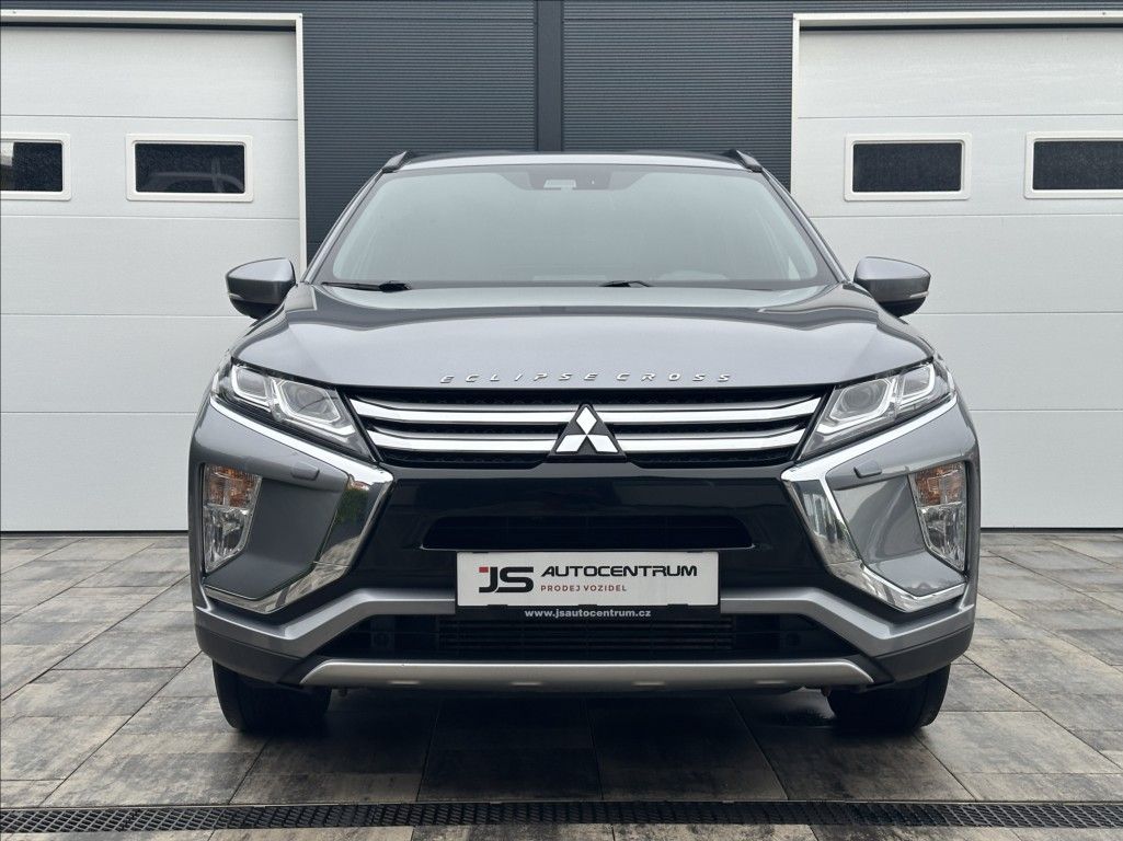 Mitsubishi Eclipse Cross, 2,2 DI-D 148PS Spirit+ A/T 4x4 - fotka 4