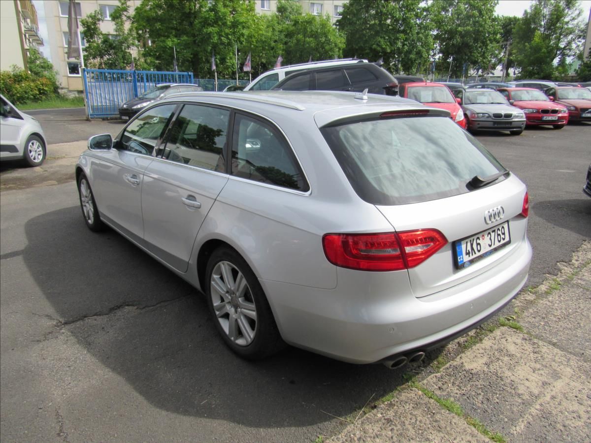 Audi A4 Avant, 2,0 TDi 130KW Attraction - fotka 4
