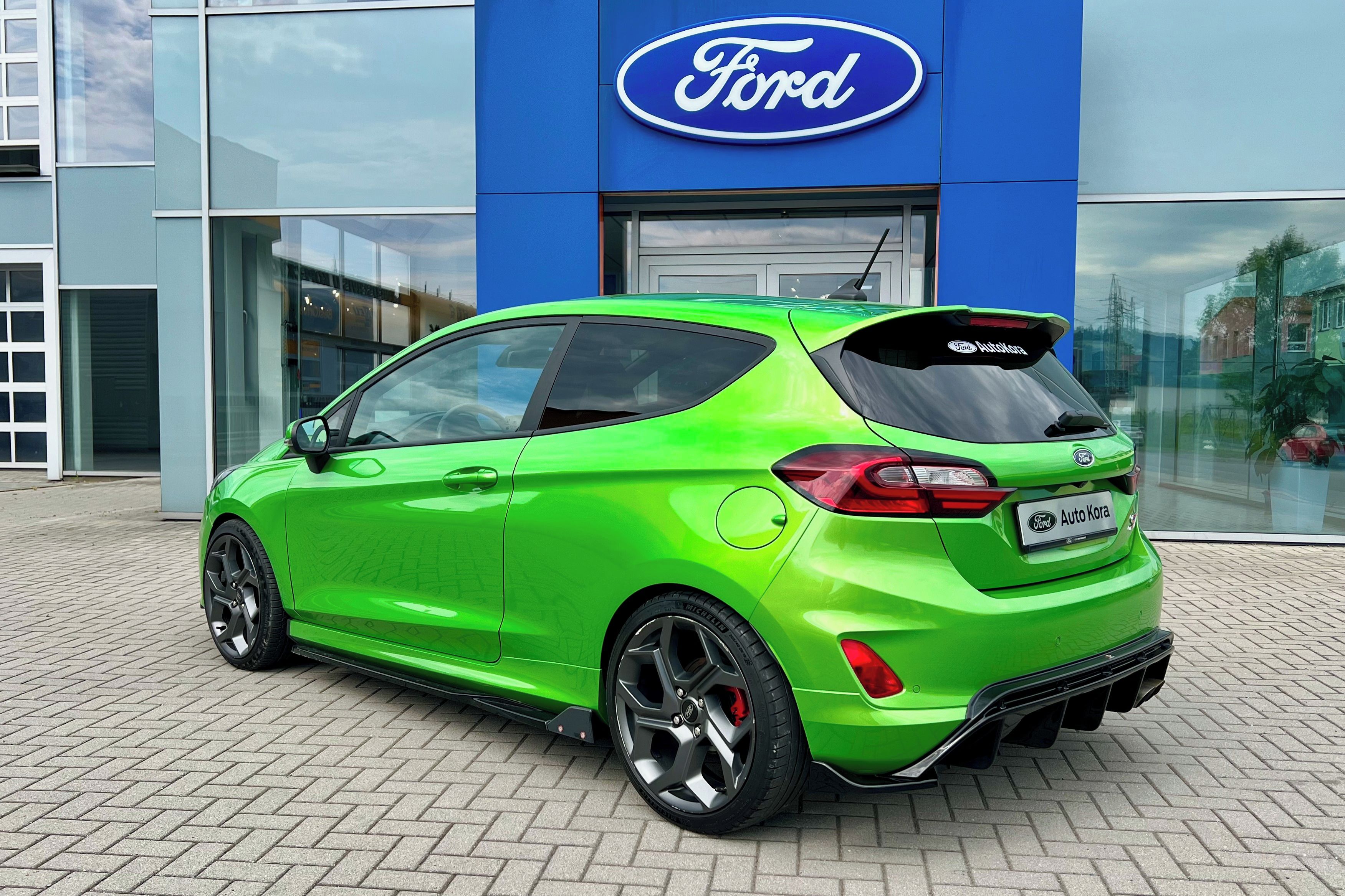 Ford Fiesta, ST X 1.5 EcoBoost 200k - fotka 2