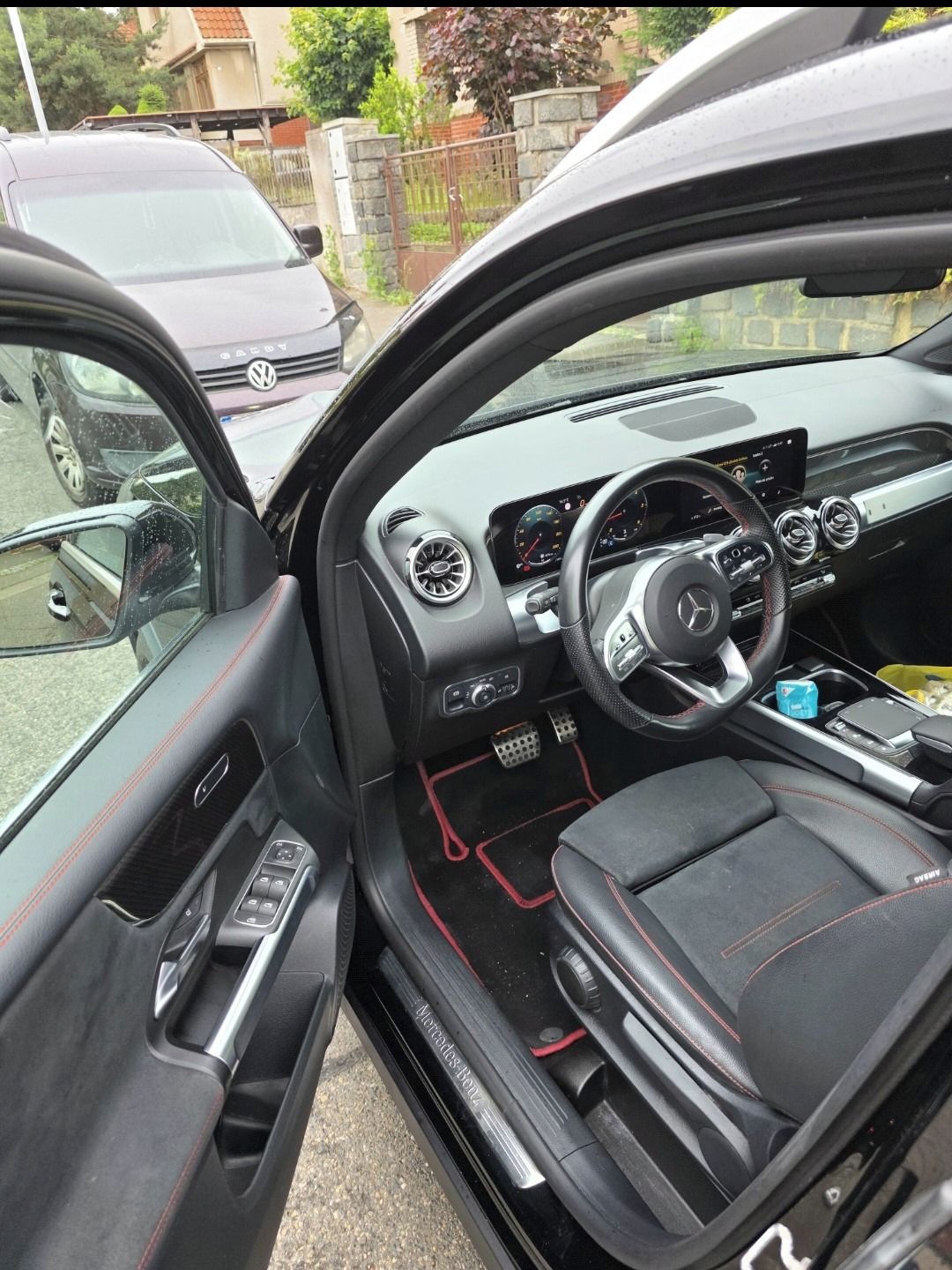 Mercedes-Benz GLB, 2,0 TDI - fotka 4
