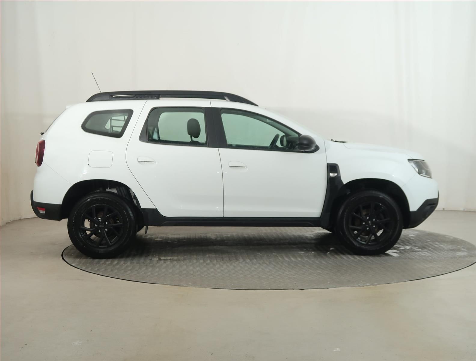 Dacia Duster, 1.5 dCi, Automatická klima - fotka 6