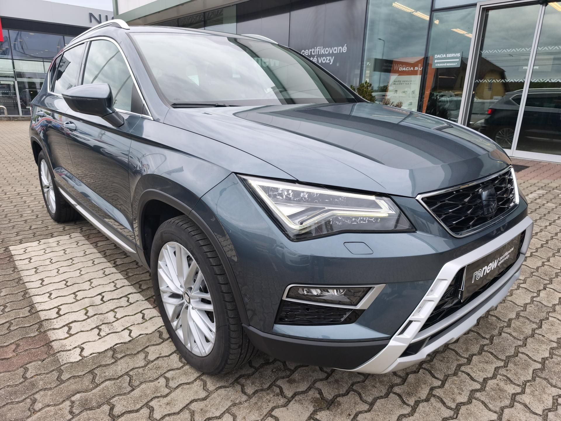 Seat Ateca, 2017 2.0 TDI DSG XCELLENCE - fotka 2