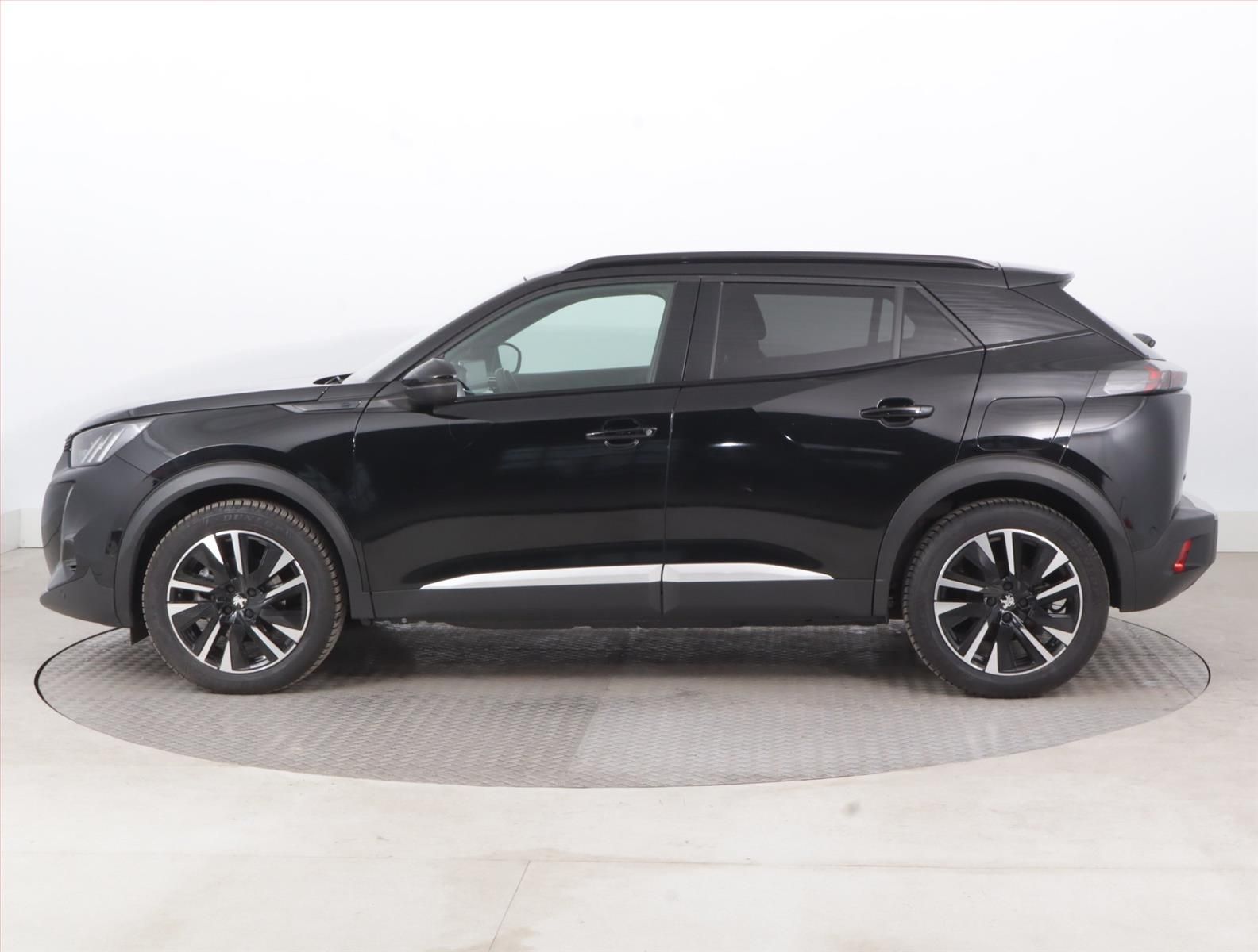Peugeot 2008, 50 kWh, SoH 90%, GT, Automat - fotka 3
