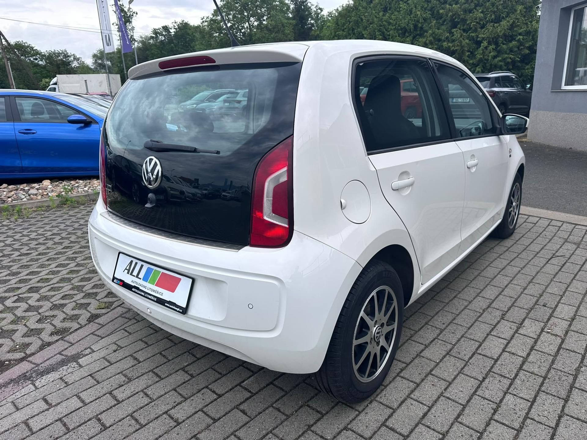 Volkswagen Up!, 1.0 Move 44kW - fotka 2