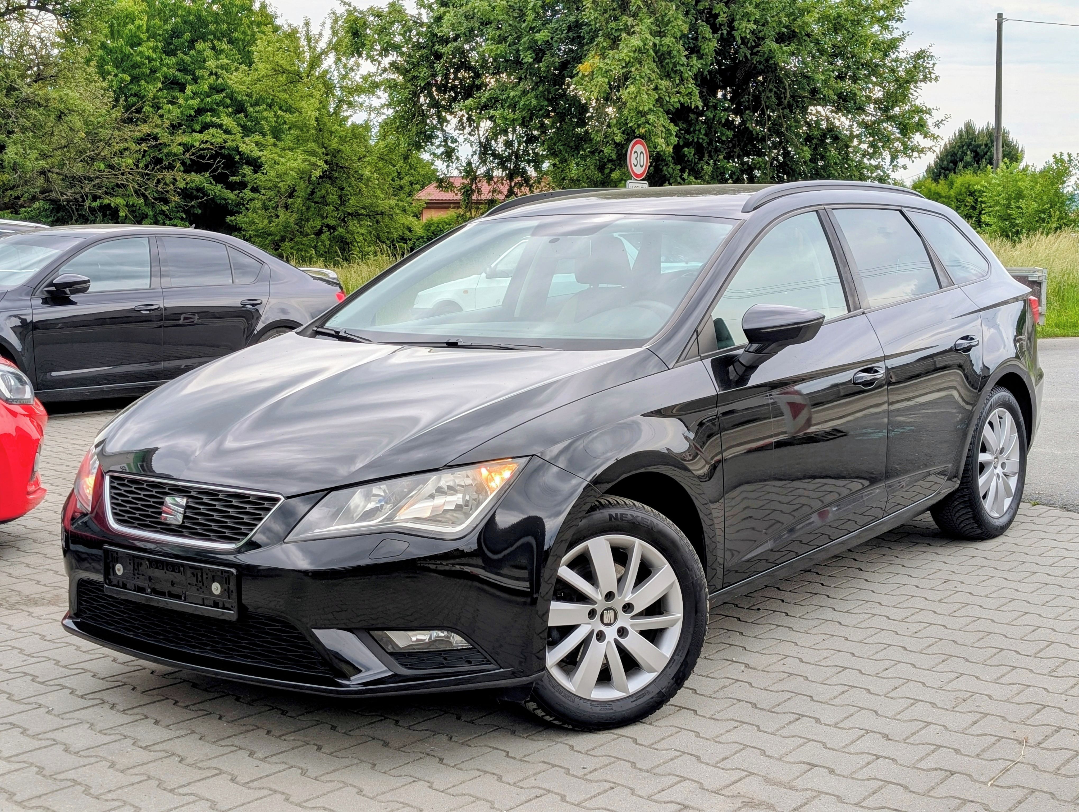 Seat Leon, 1.2TSi 81kW TAŽNÉ, SERVISOVANÉ - fotka 2