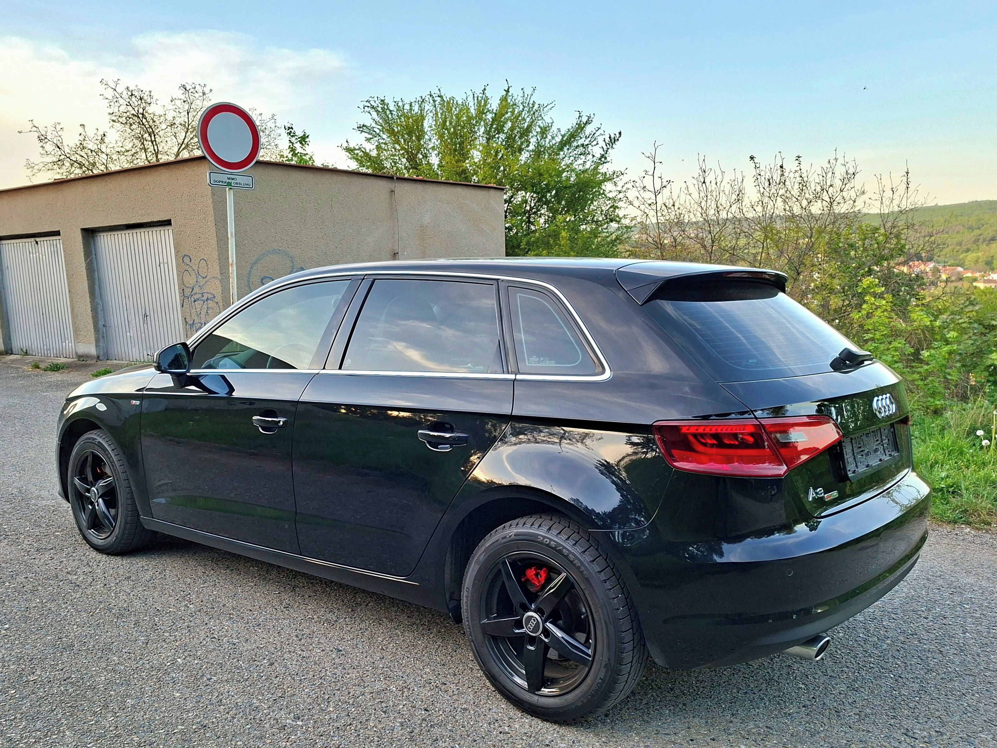 Audi A3, 1.6TDI,Bixenon,Led,Kůže,NováTK - fotka 5
