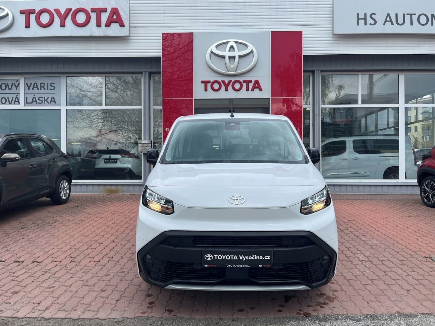 Toyota Proace City Verso, L1 - krátká -1.5D 130 koní - - fotka 2