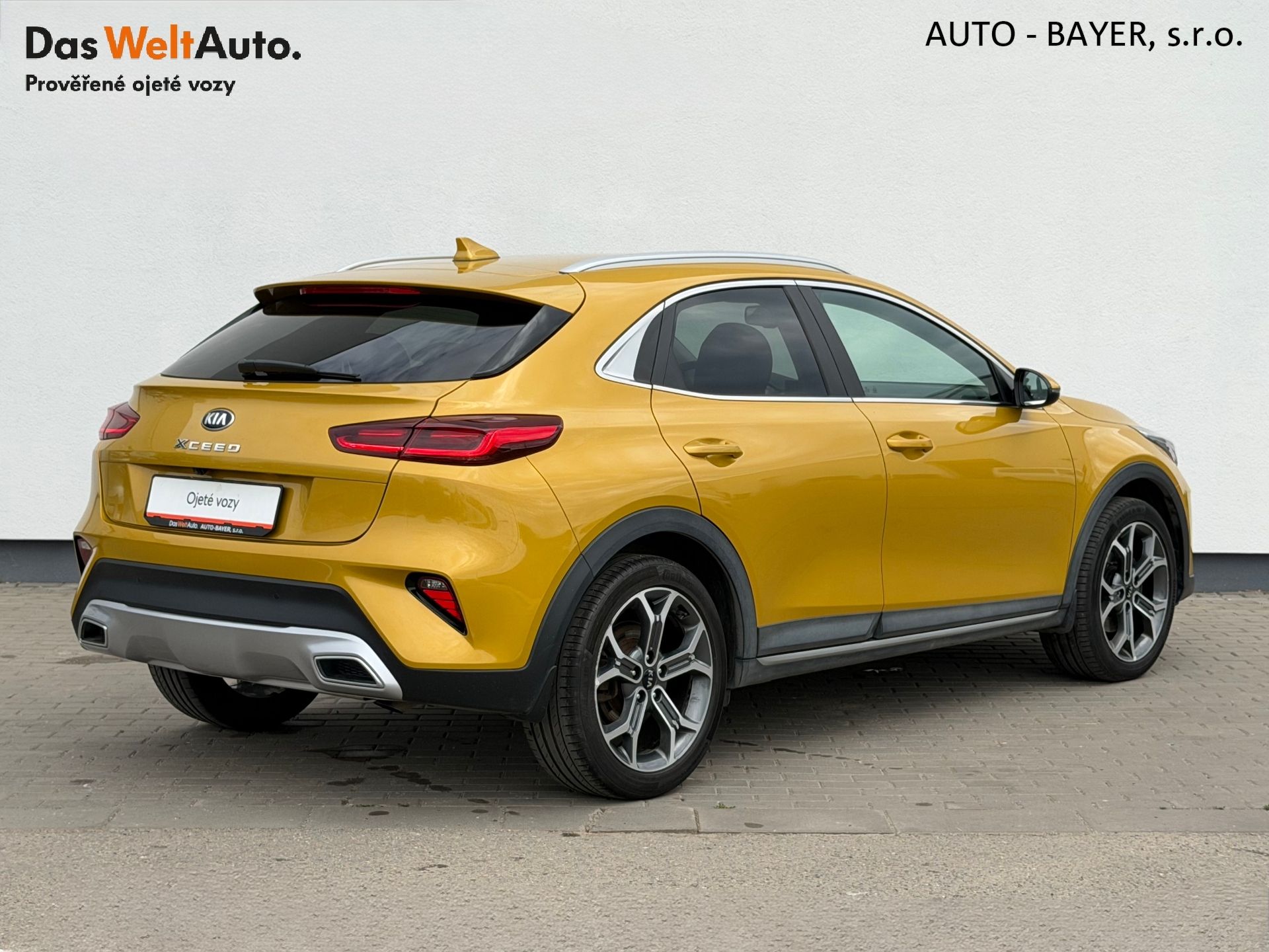 Kia XCee´d, 1.4 T-GDI 103kW Top DCT - fotka 2