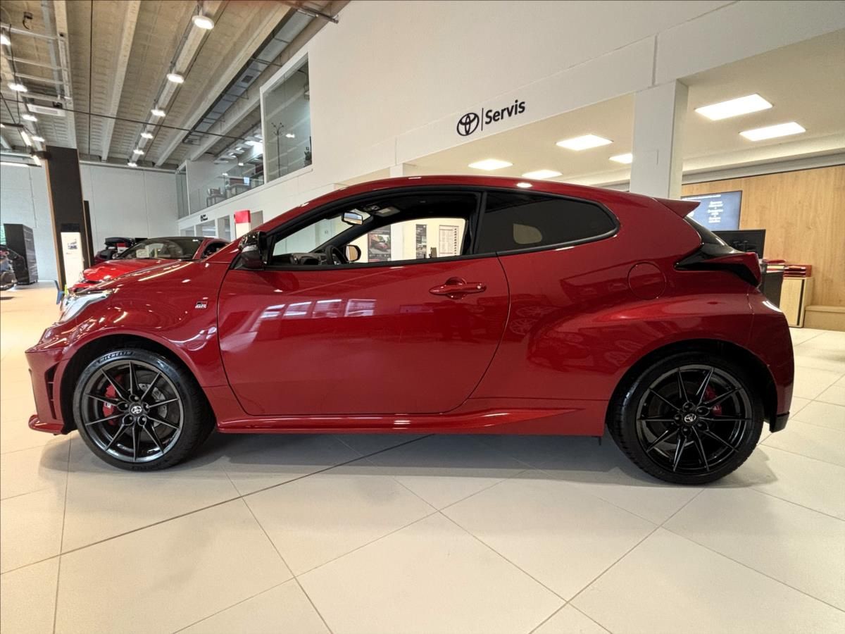 Toyota Yaris, 1,6   GR Turbo Dynamic VIP AT - fotka 4