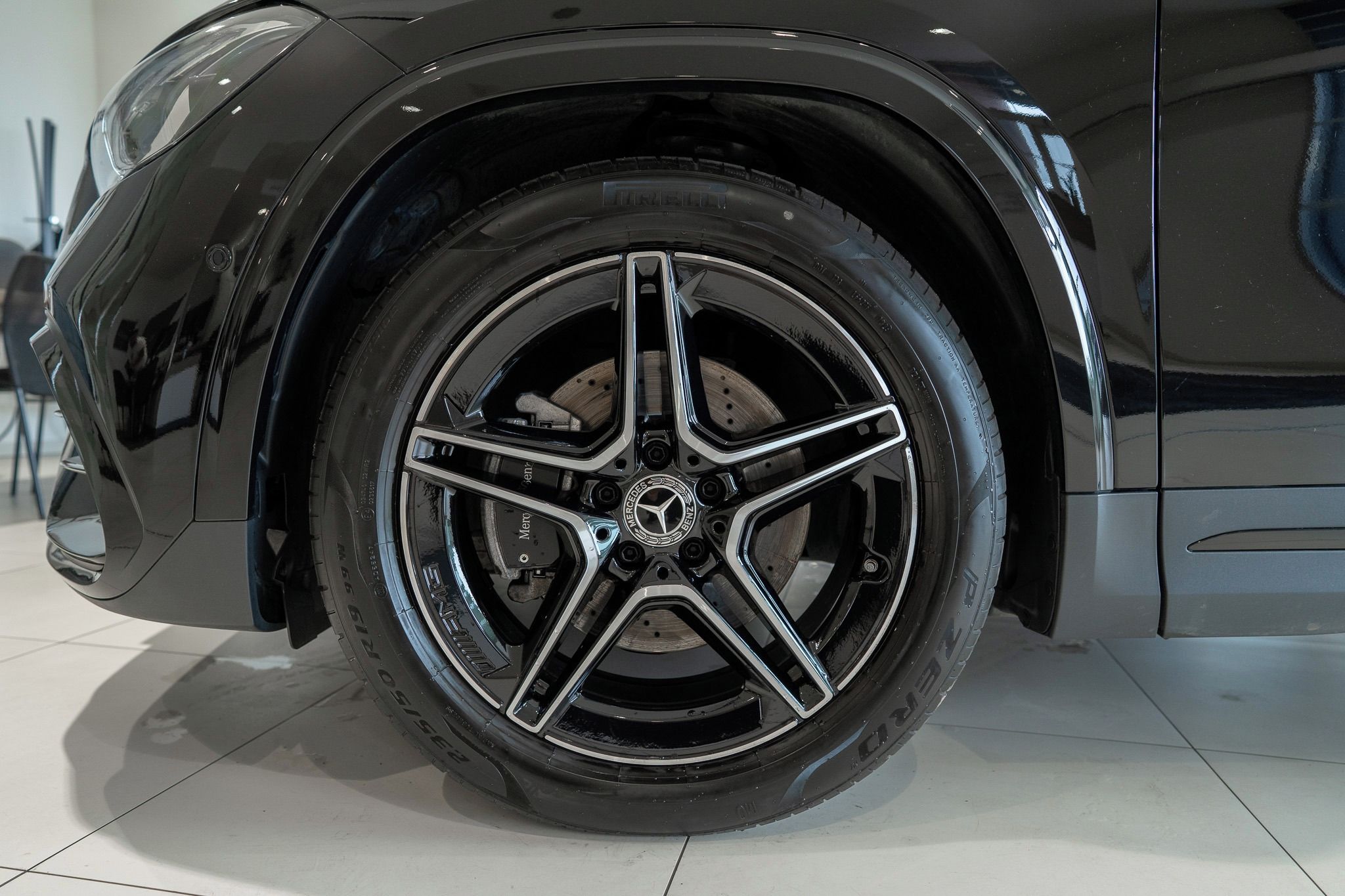 Mercedes-Benz GLA, 200 d/AMGPLUS/MULTIBEAM/TOP - fotka 6