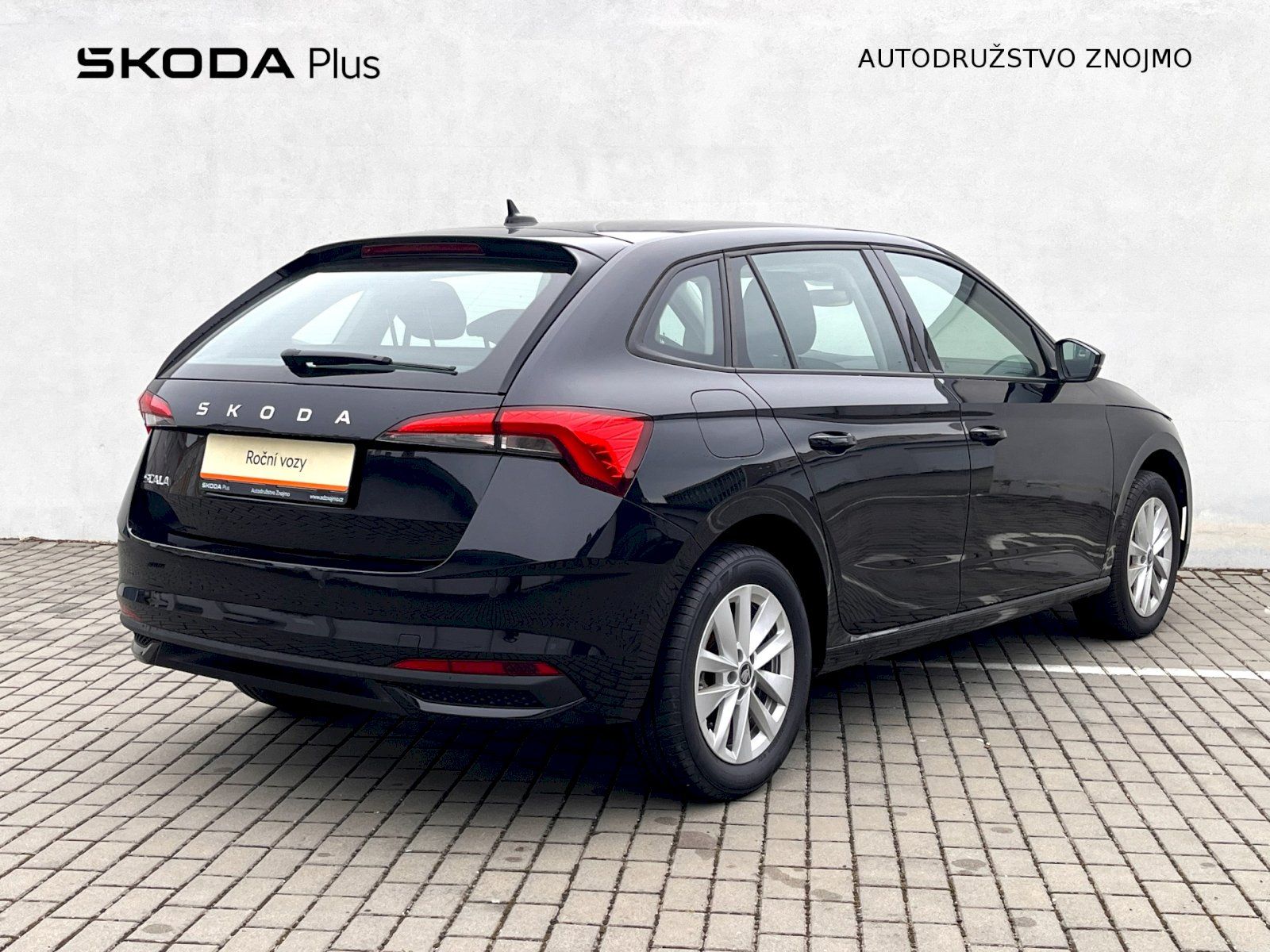 Škoda Scala, 1,0TSI 85KW SELECTION - fotka 2
