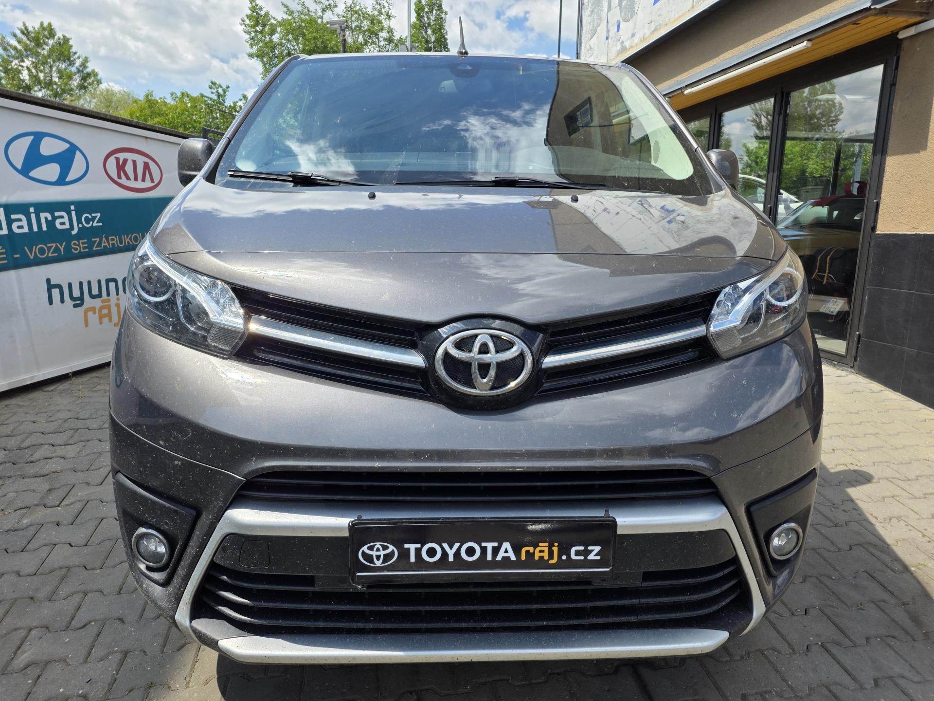 Toyota Proace Verso, 2.0-FAMILY-130kw-8míst