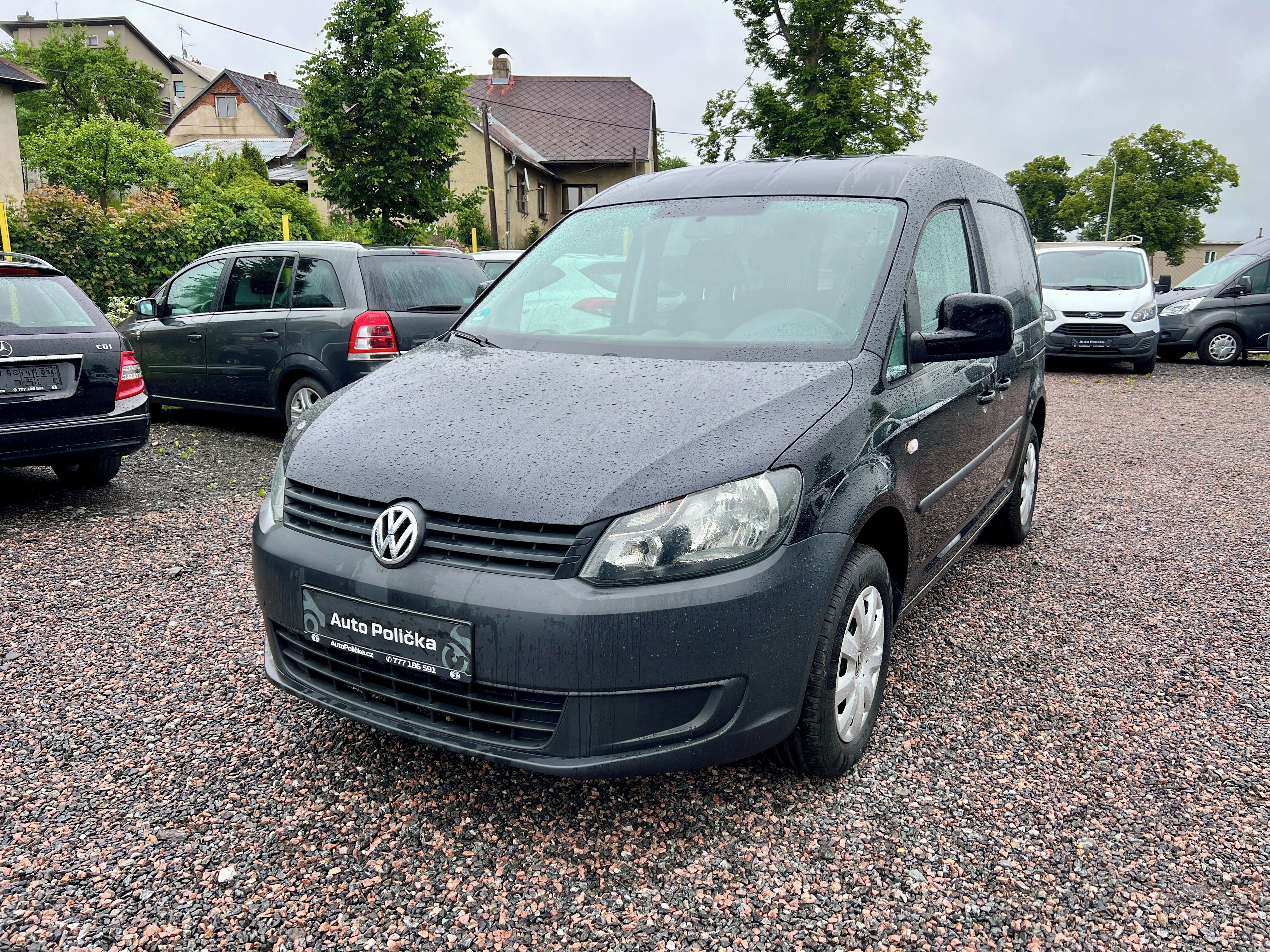 Volkswagen Caddy, 1.6 TDI 75 kW DSG Super stav!