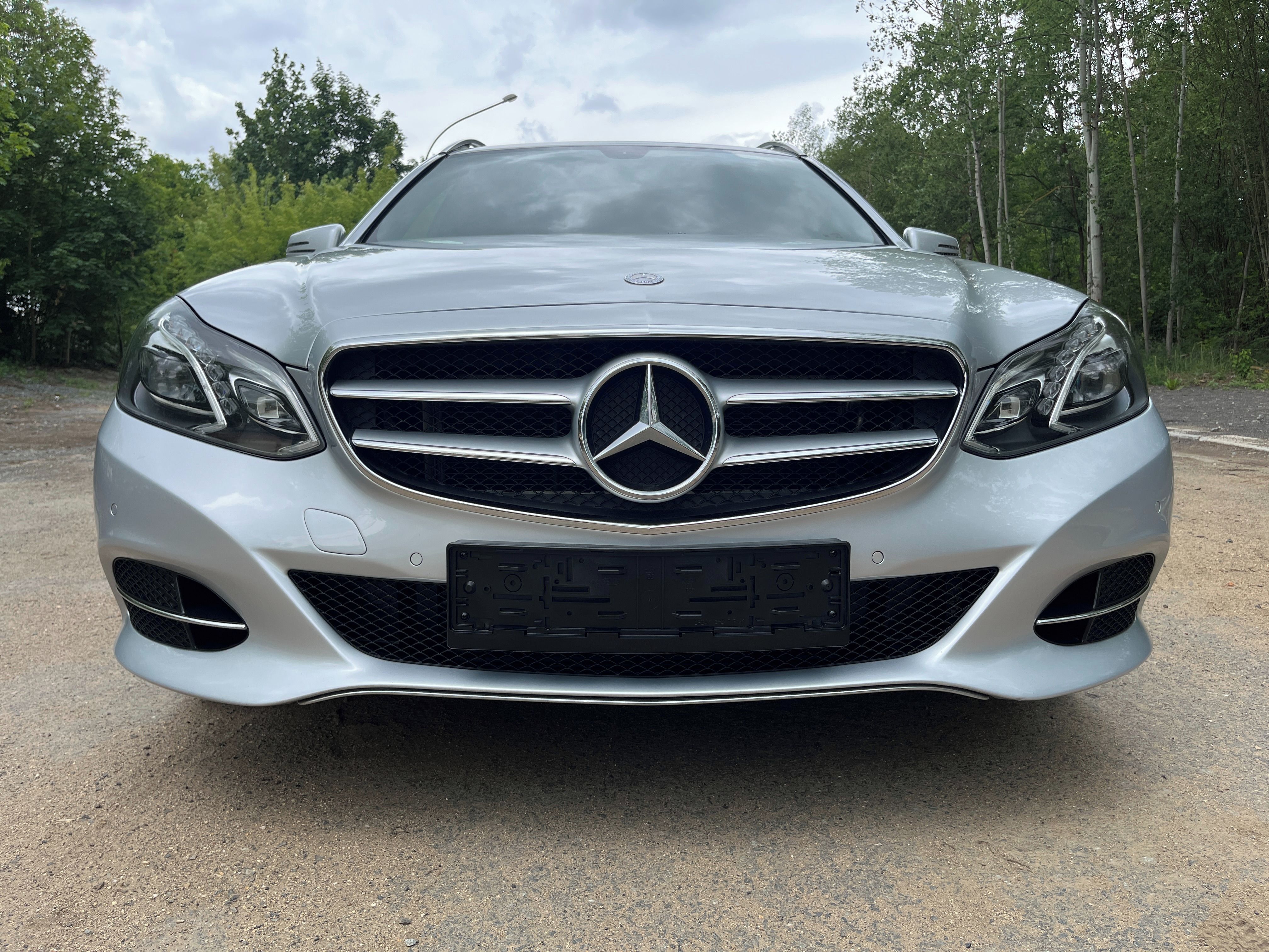 Mercedes-Benz Třídy E, E 200i 135kw 170.000km top - fotka 5