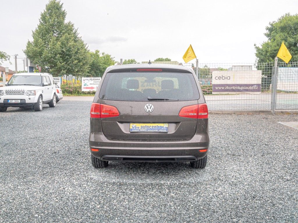 Volkswagen Sharan, 2.0TDI 130KW NAVI – 7 sedadel - fotka 6