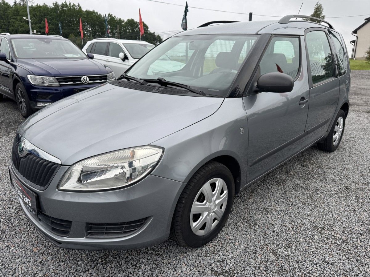 Škoda Roomster, 1,2   i 51 KW BEZ KOROZE - fotka 3