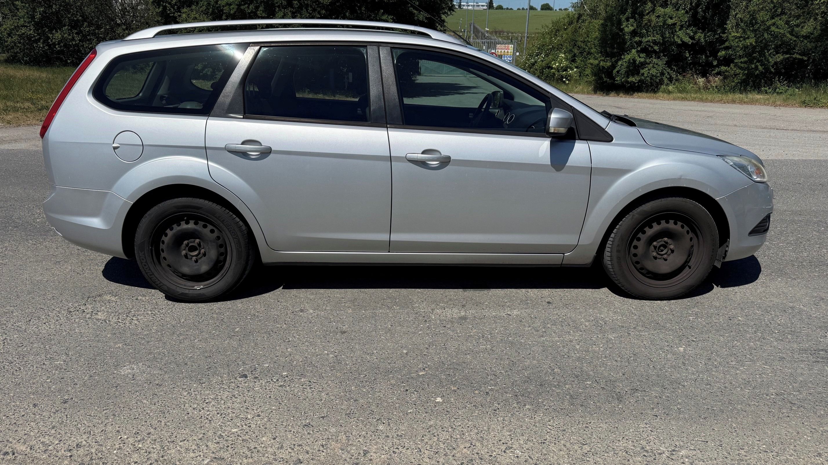 Ford Focus, 1,6i 74kW - fotka 4