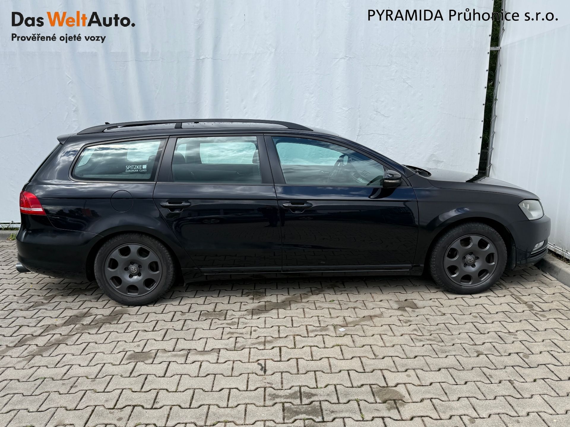 Volkswagen Passat, 1.6 TDI 77 kW Comfortline - fotka 6