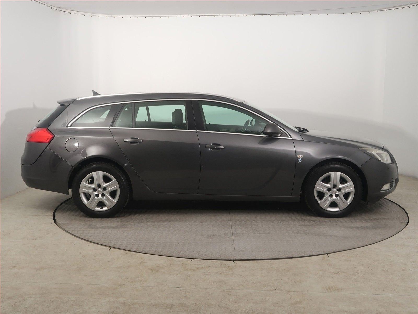 Opel Insignia, 2.0 CDTI, po STK - fotka 6