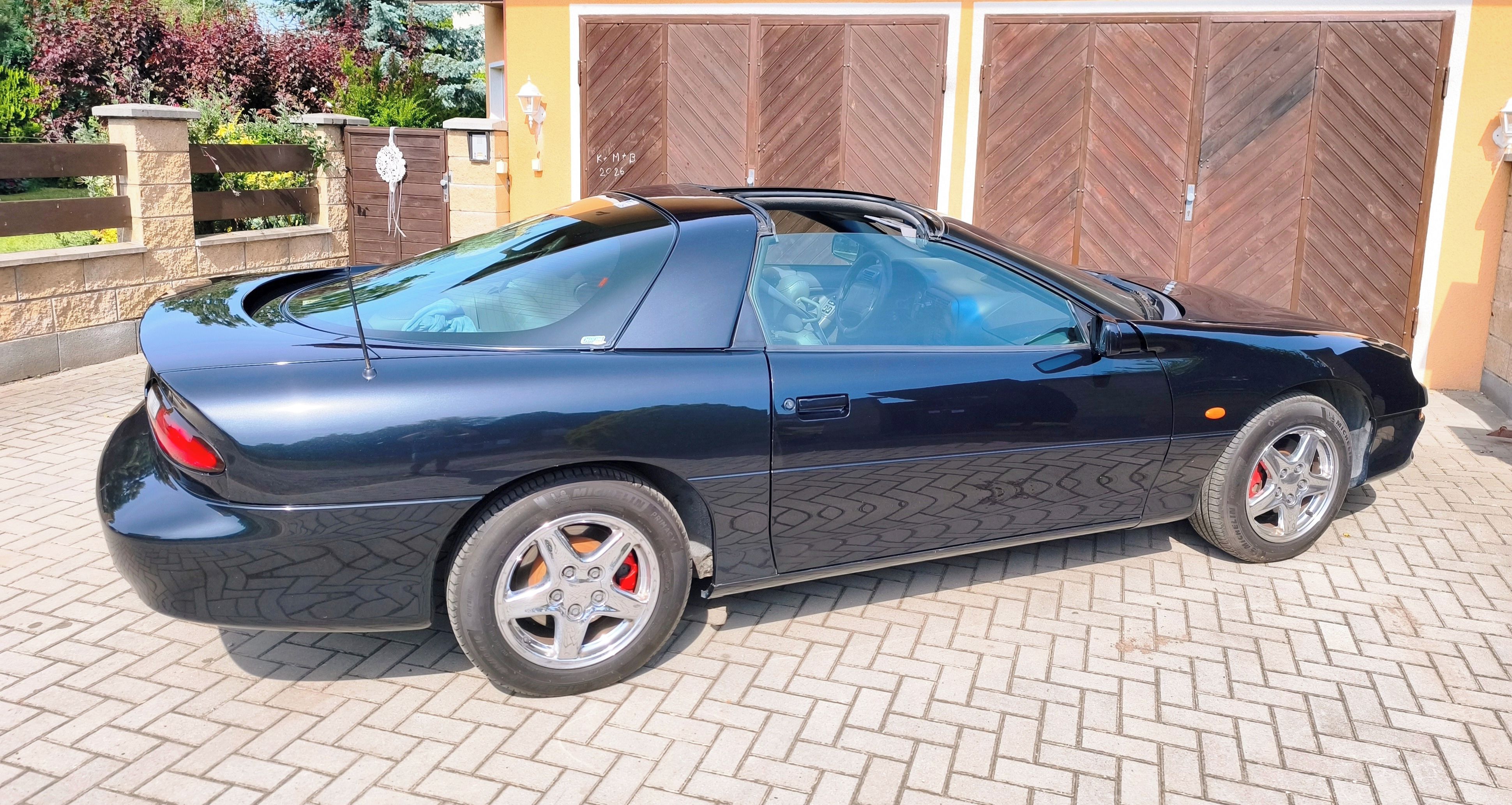Chevrolet Camaro, Chevrolet Camaro 3,8 V6 Targa - fotka 6
