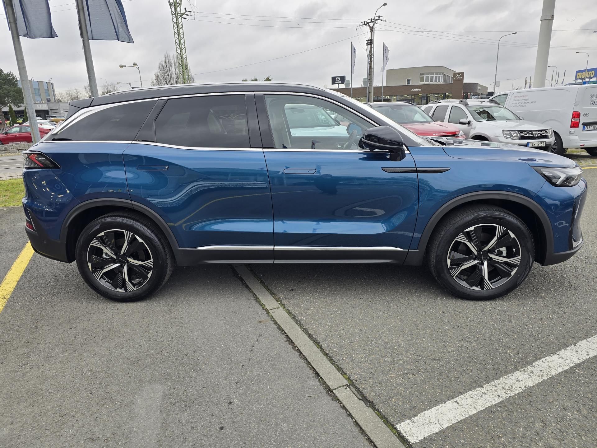 BAIC X7, 1.5T 130kW 7DCT 4x2 ALL IN MY2 - fotka 4