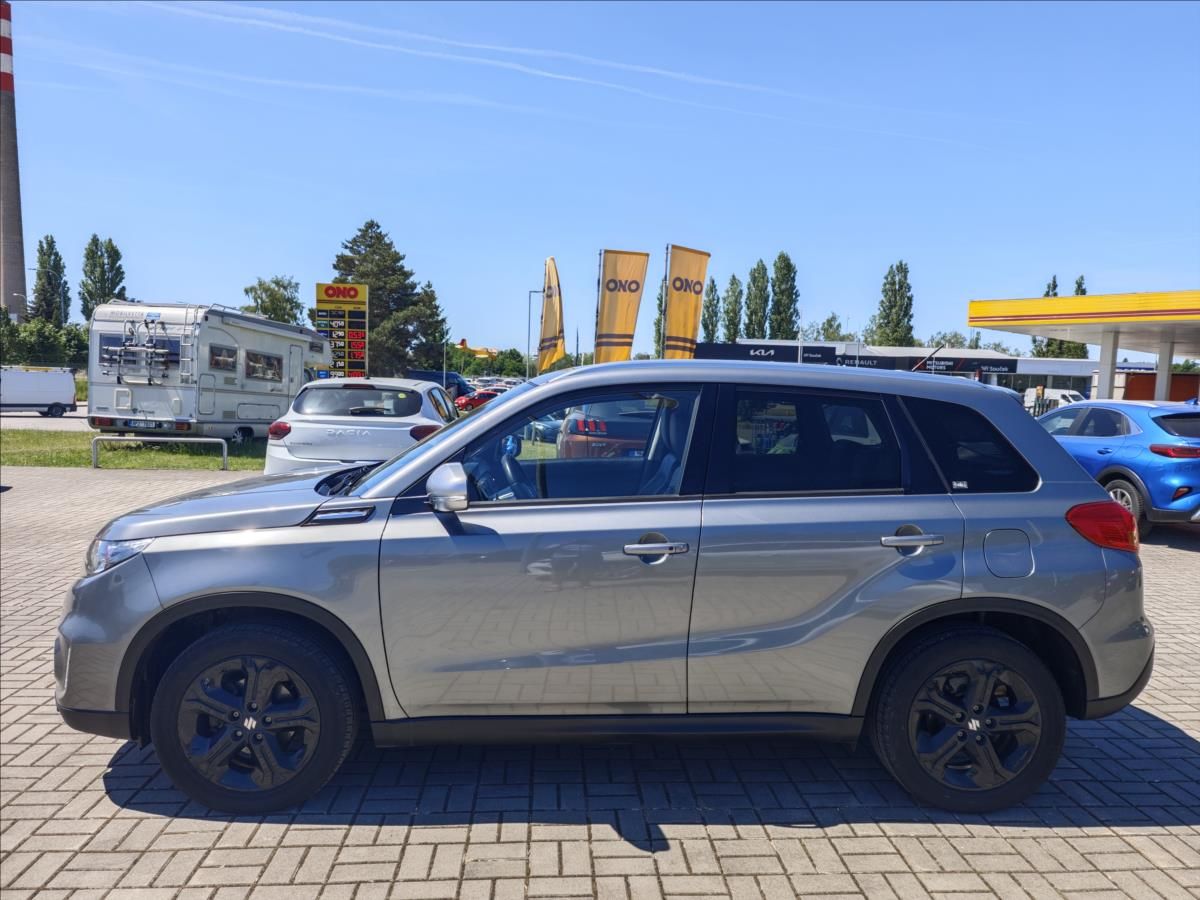 Suzuki Vitara, 1,4 BoosterJet AllGrip  4x4 El - fotka 3