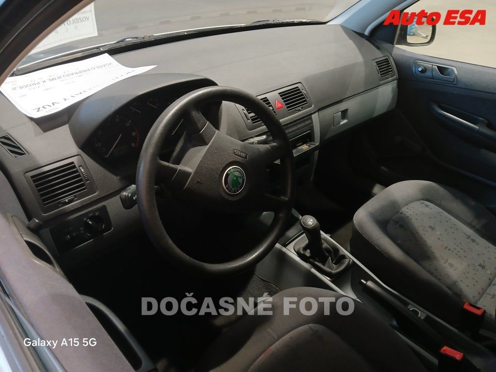 Škoda Fabia, 1.4 MPi,ČR - fotka 3