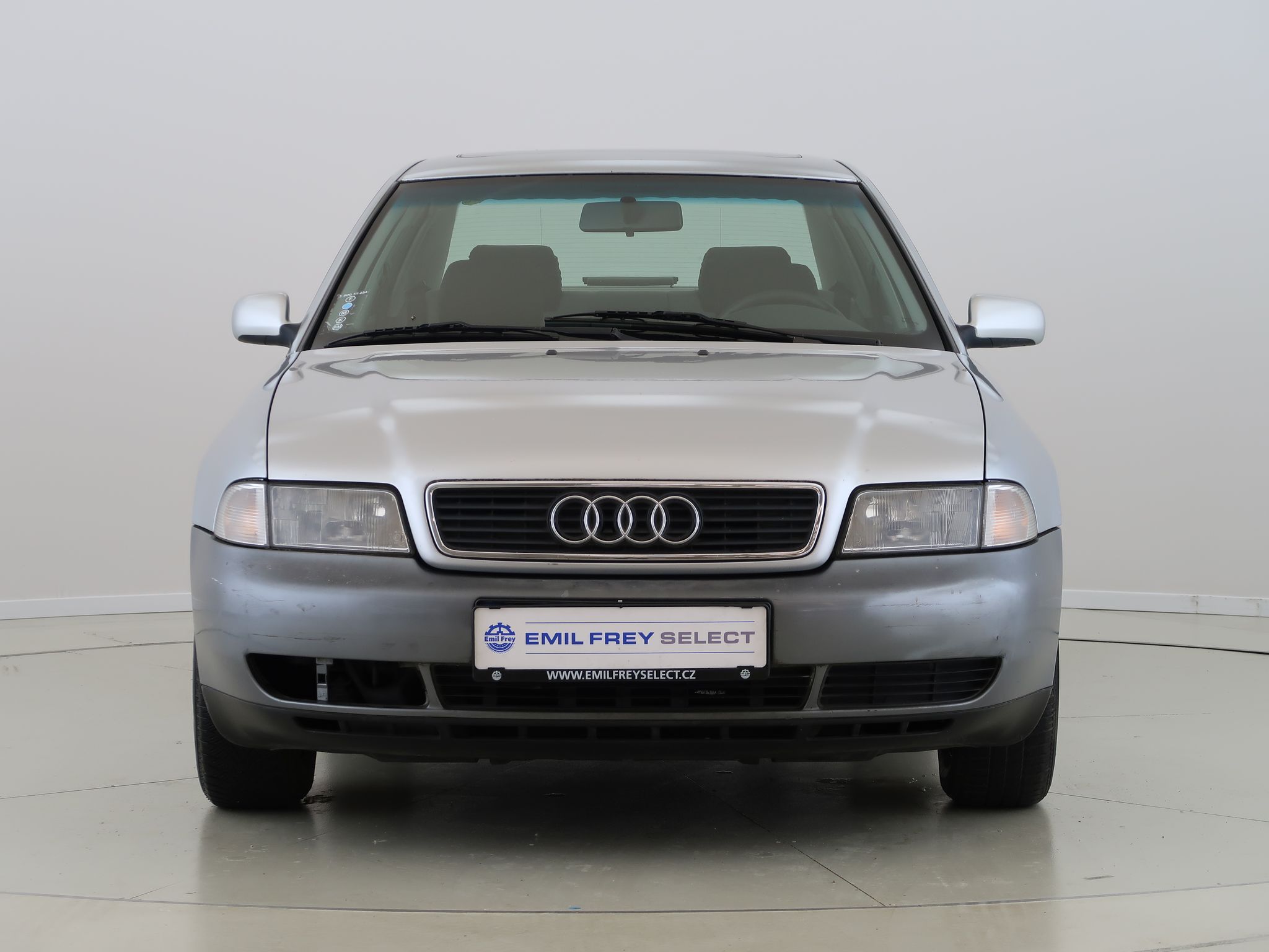 Audi A4, 1.8i,92KW,LPG,Manuál - fotka 2