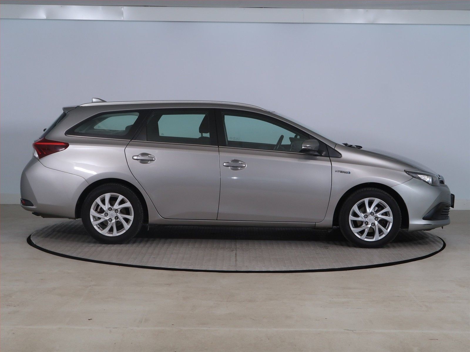 Toyota Auris, Hybrid, Automat - fotka 6