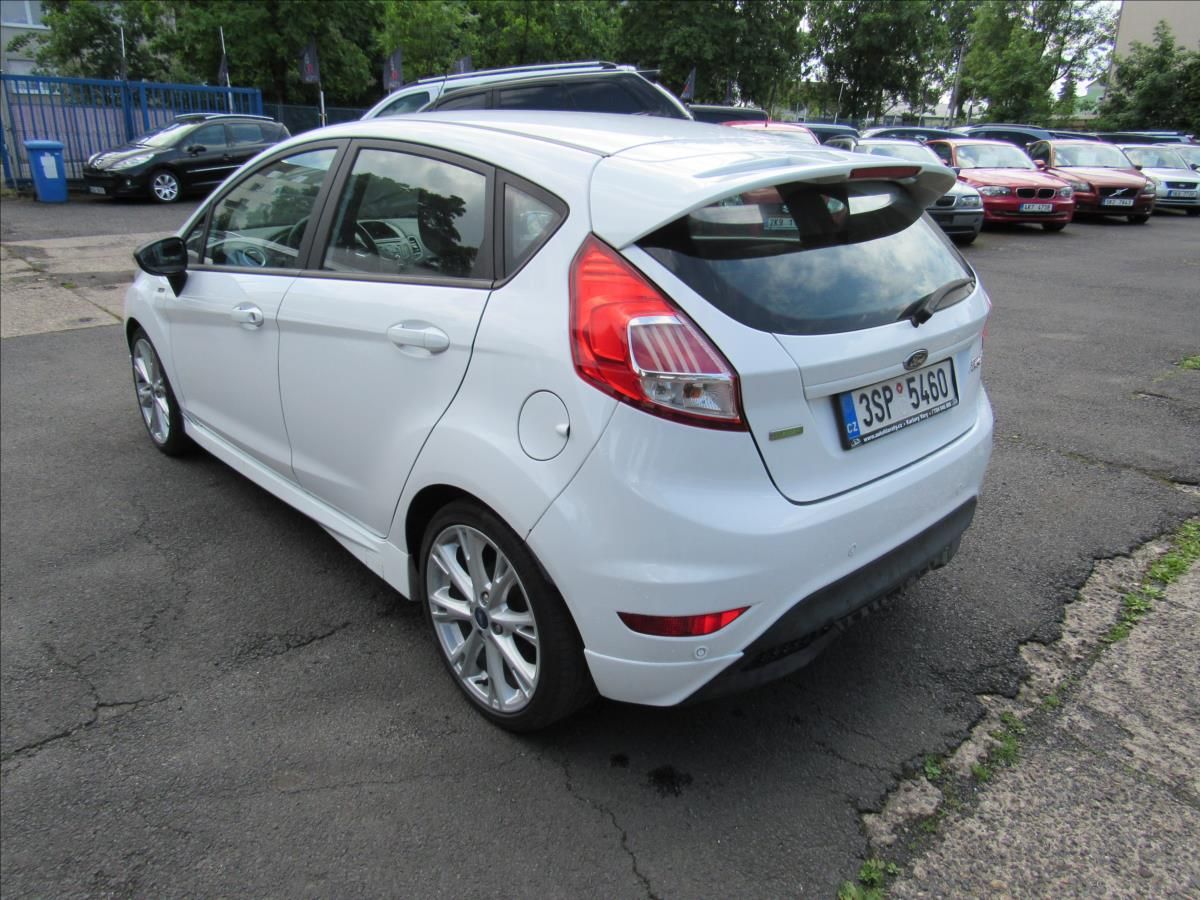 Ford Fiesta, 1,0 EcoBoost 92kW ST-Line - fotka 4