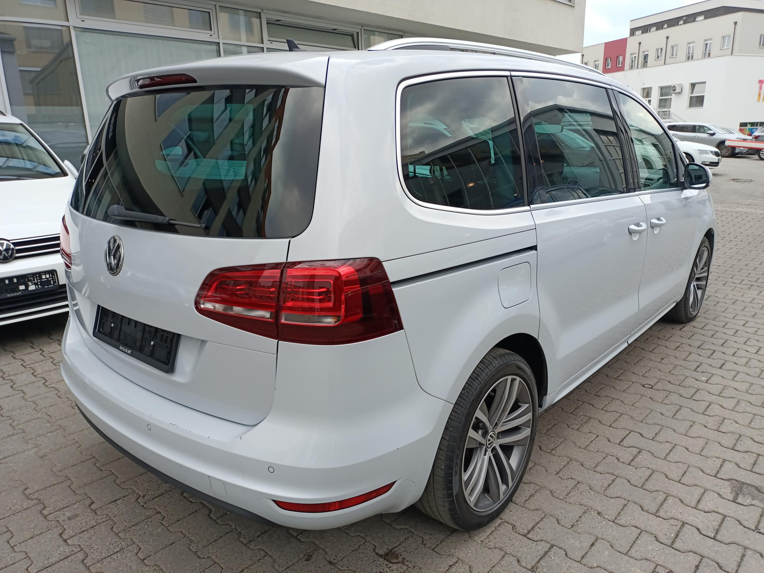 Volkswagen Sharan, 2.0TDI 110kW Highline / 7-míst - fotka 6