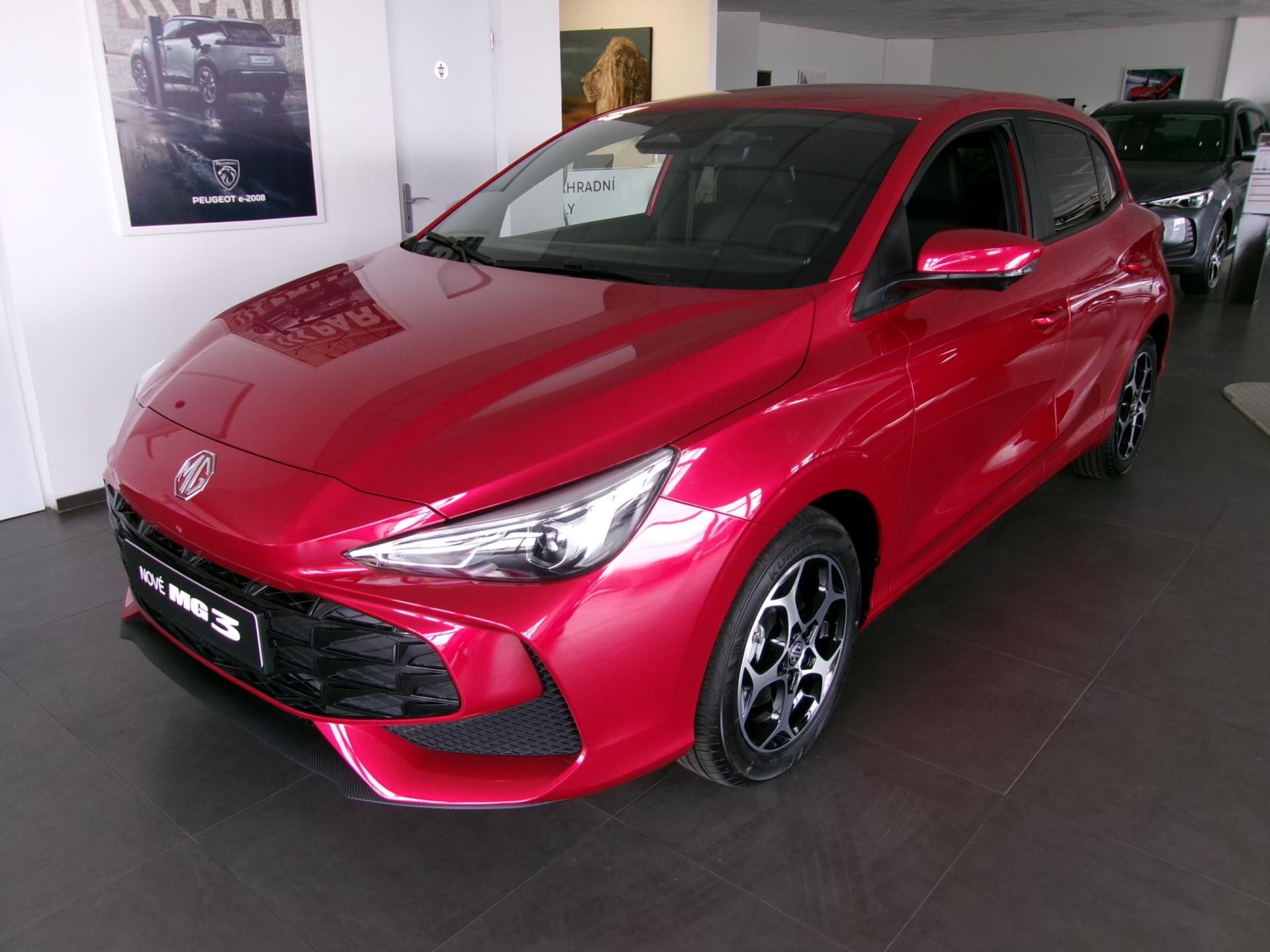 MG MG3, HEV+ Exclusive - fotka 3