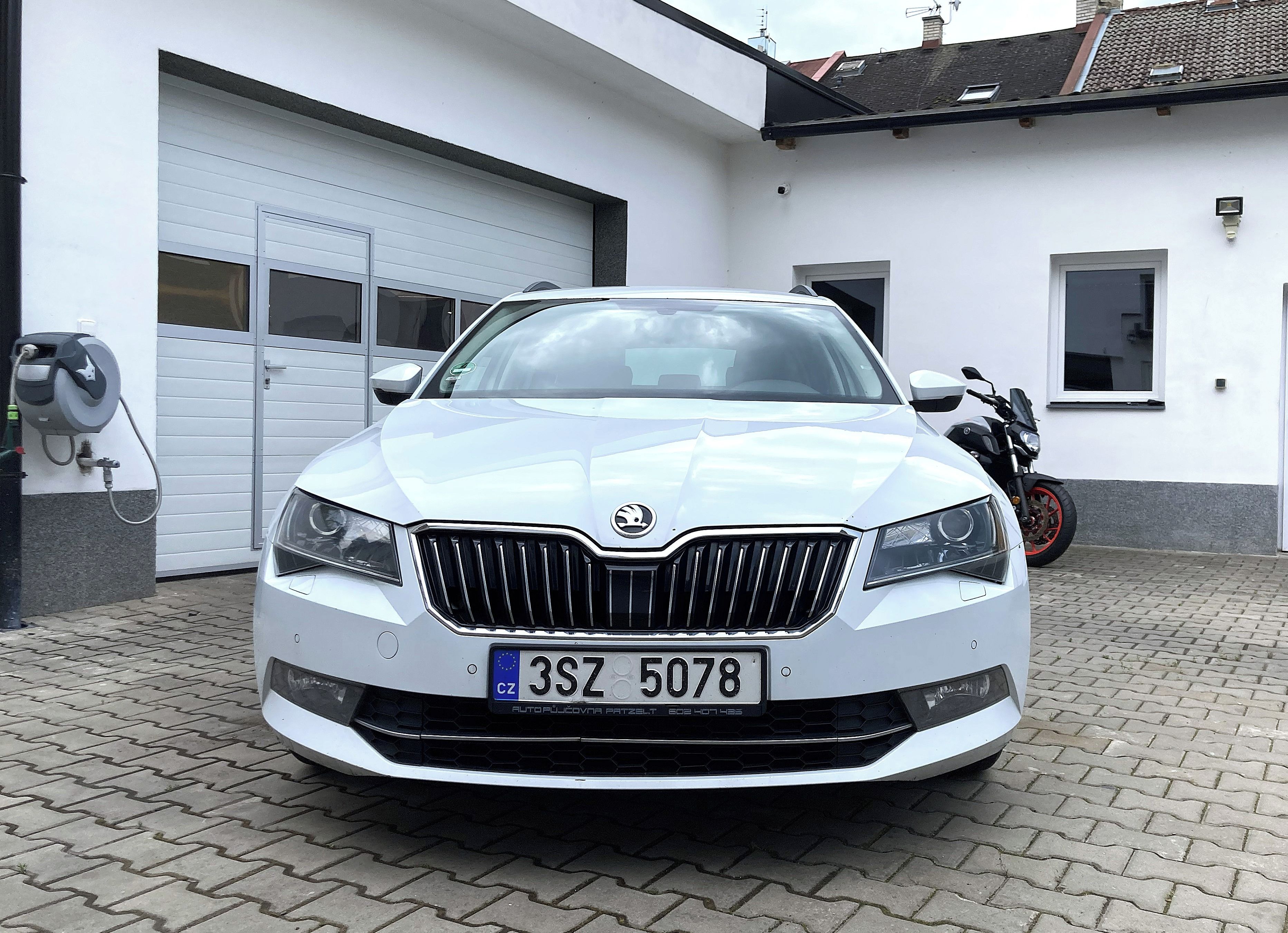 Škoda Superb, 2.0 TDI, 110kW, 4x4 - fotka 3