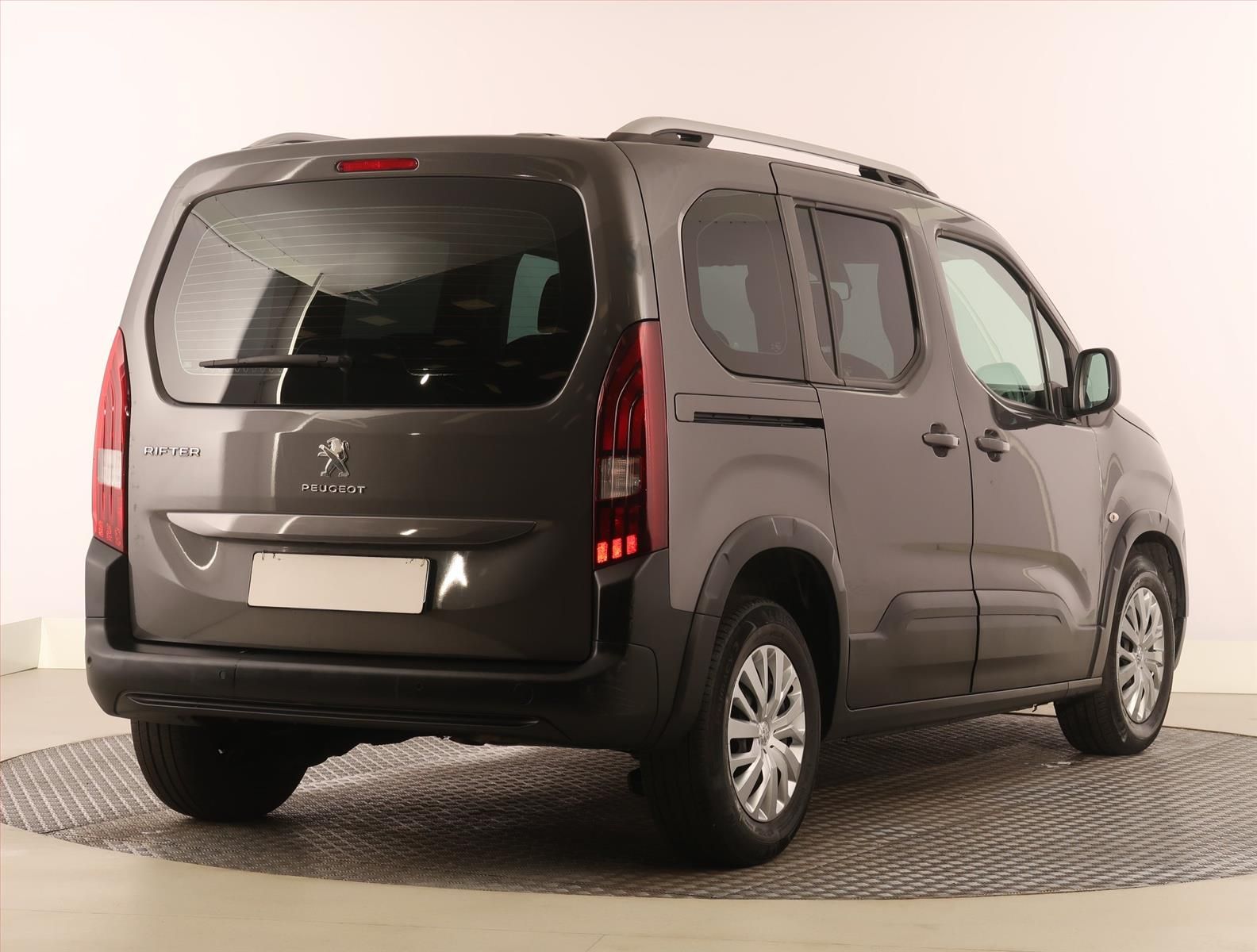 Peugeot Rifter, 1.2 PureTech, Active, 7Míst - fotka 5