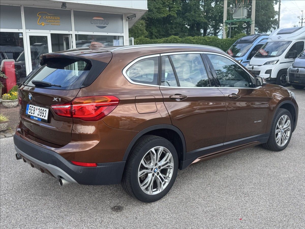 BMW X1, 2,0   S Drive - fotka 3