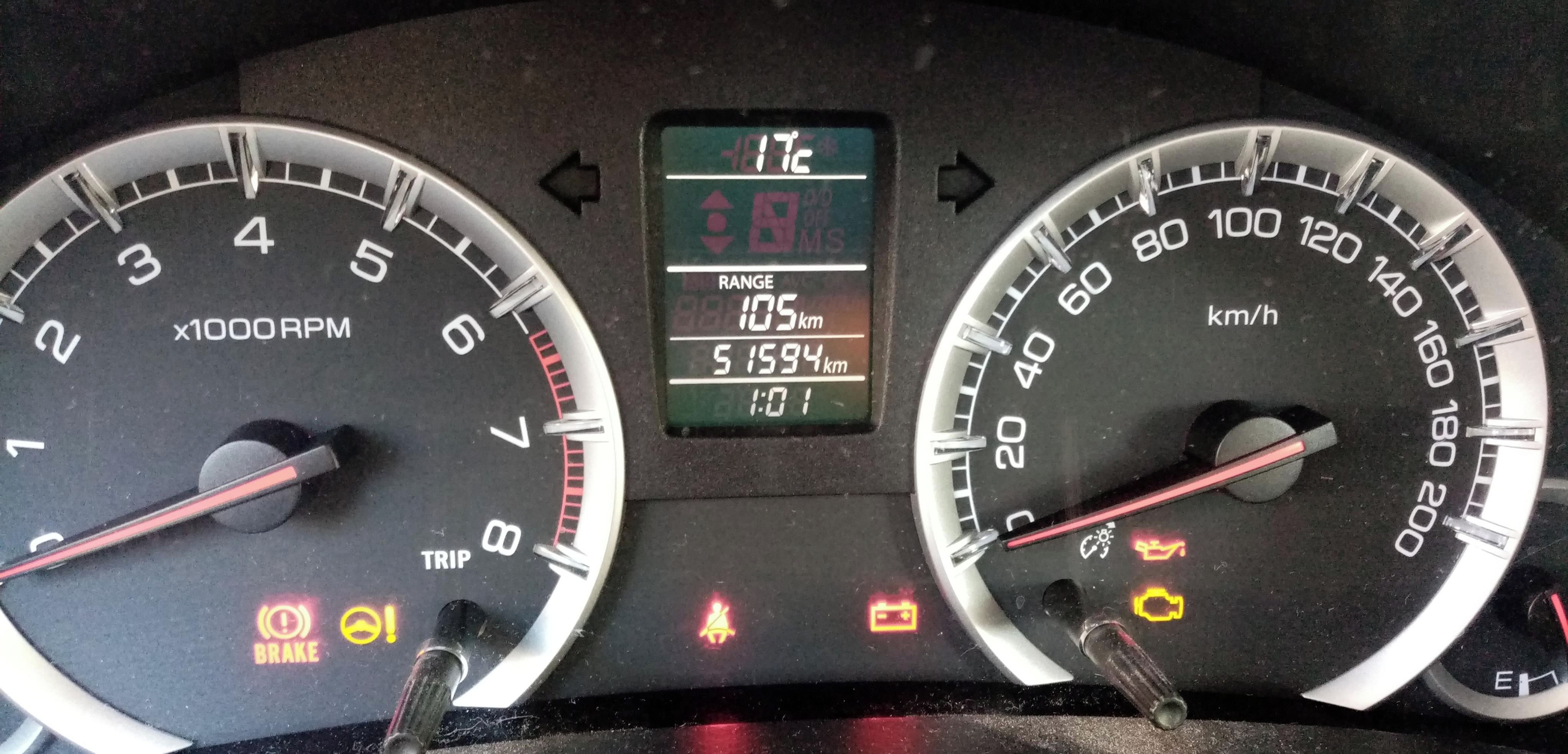 Suzuki Swift, Violet Edition – jen 52 000 km - fotka 5