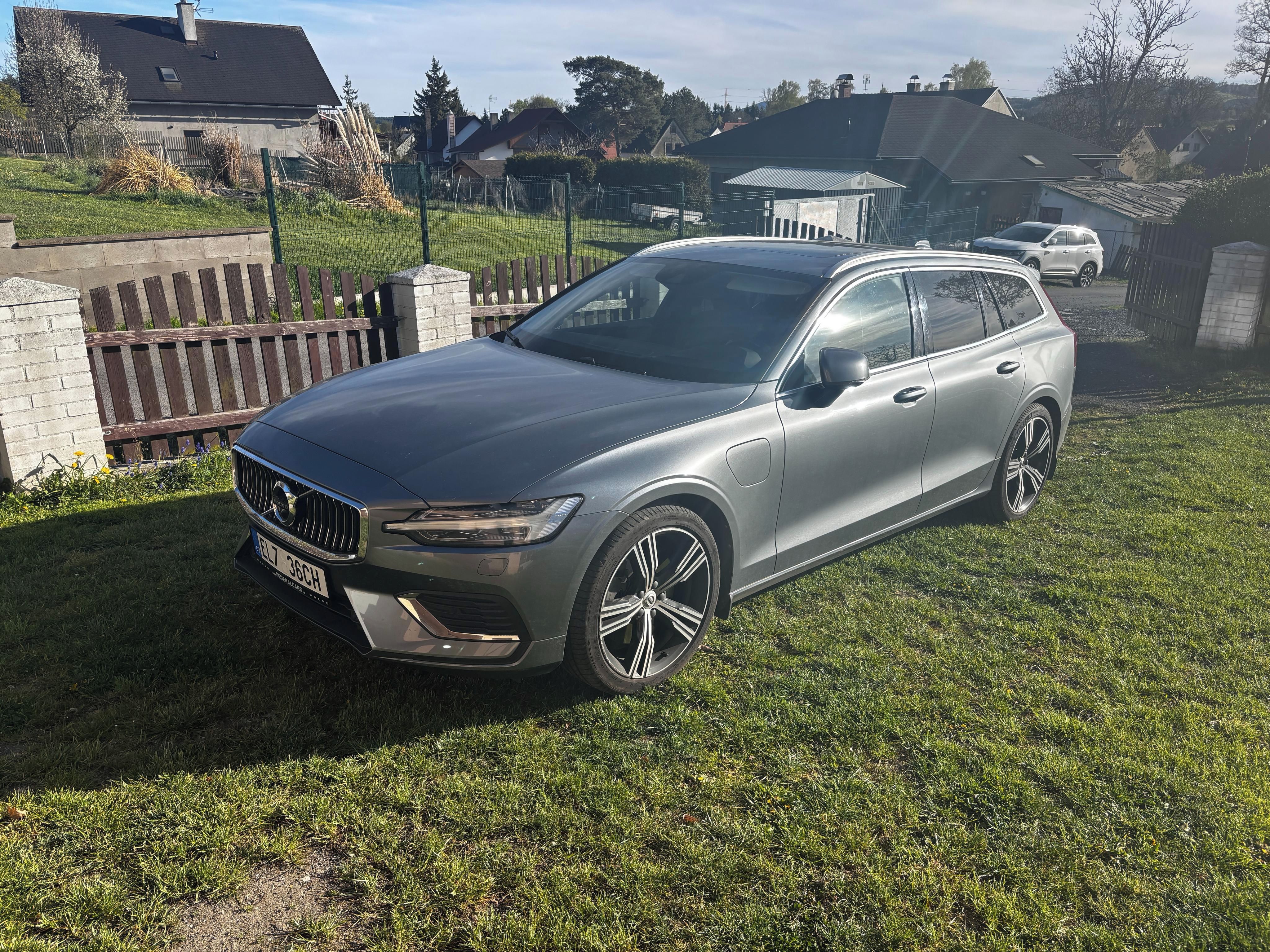 Volvo V60, T6 AWD Recharge DPH-V ZÁRUCE