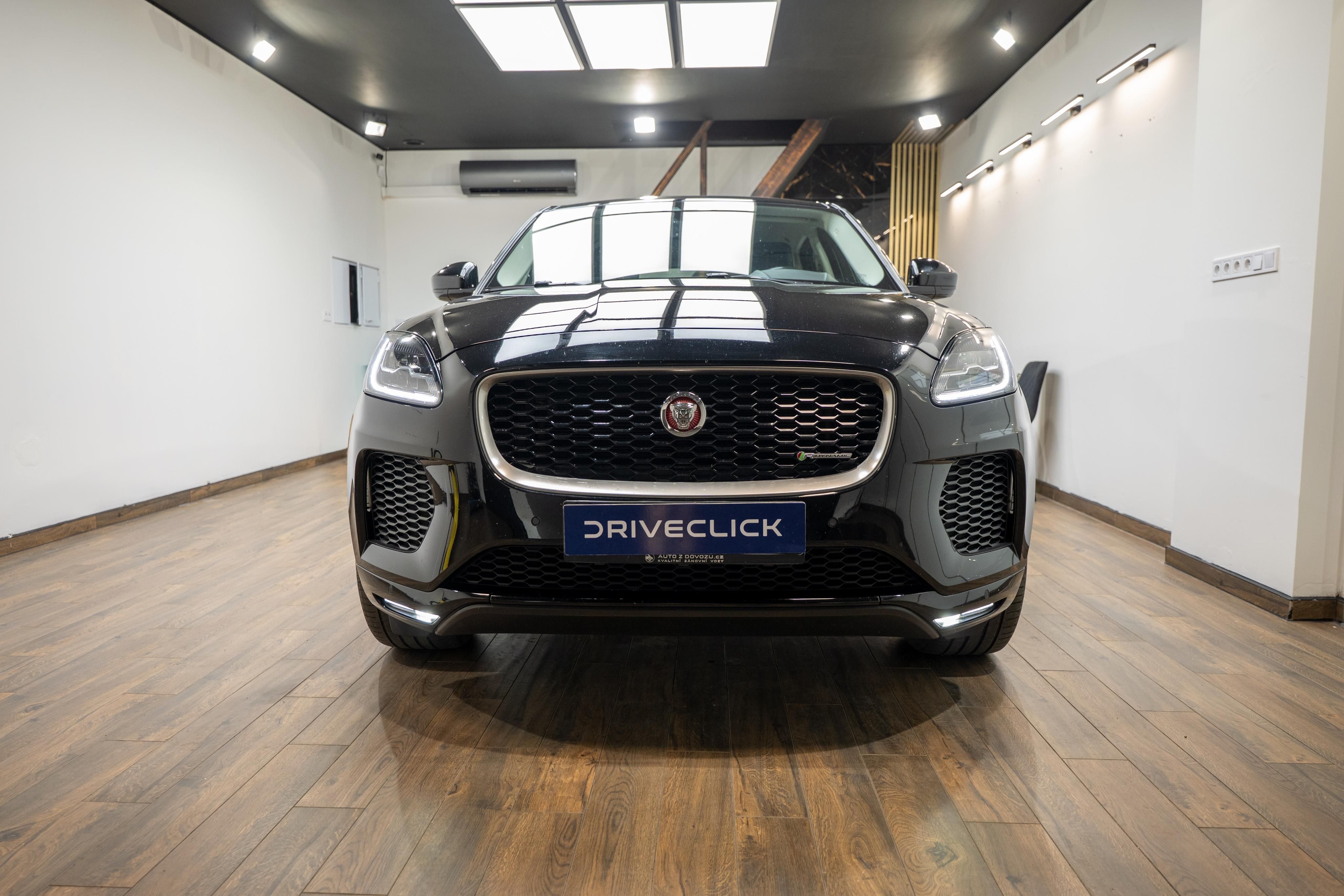 Jaguar E-Pace, 2.0 P250 4x4 serv.knížka - fotka 2