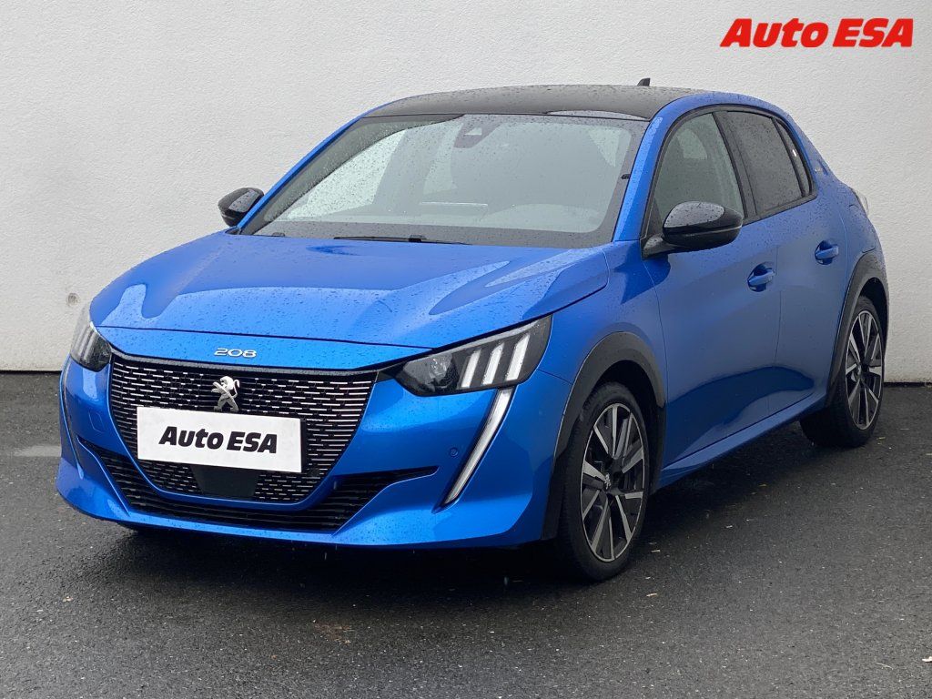 Peugeot 208, 1.2,navi - fotka 3