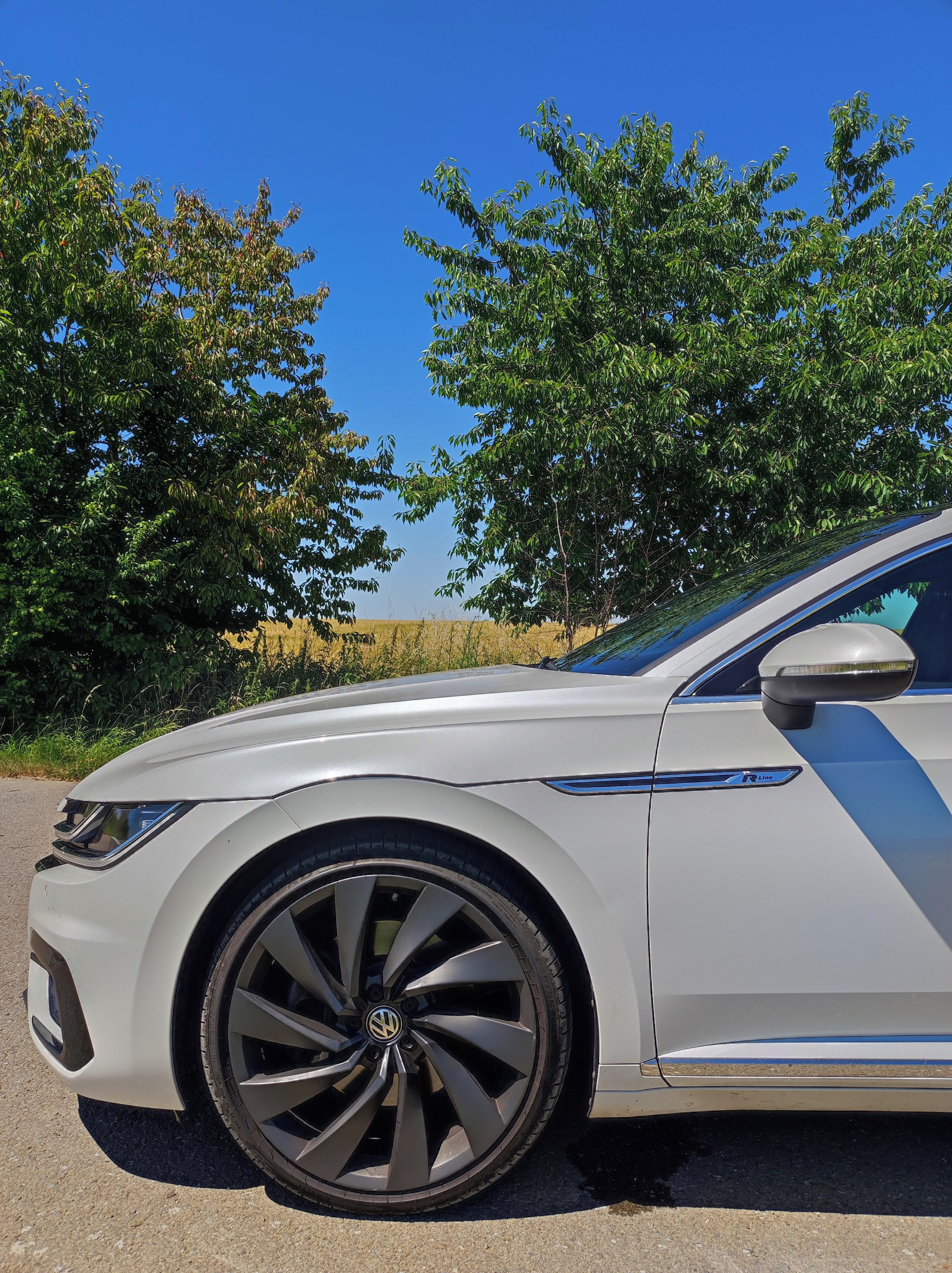 Volkswagen Arteon, Arteon R line, pano, odpočet ! - fotka 6