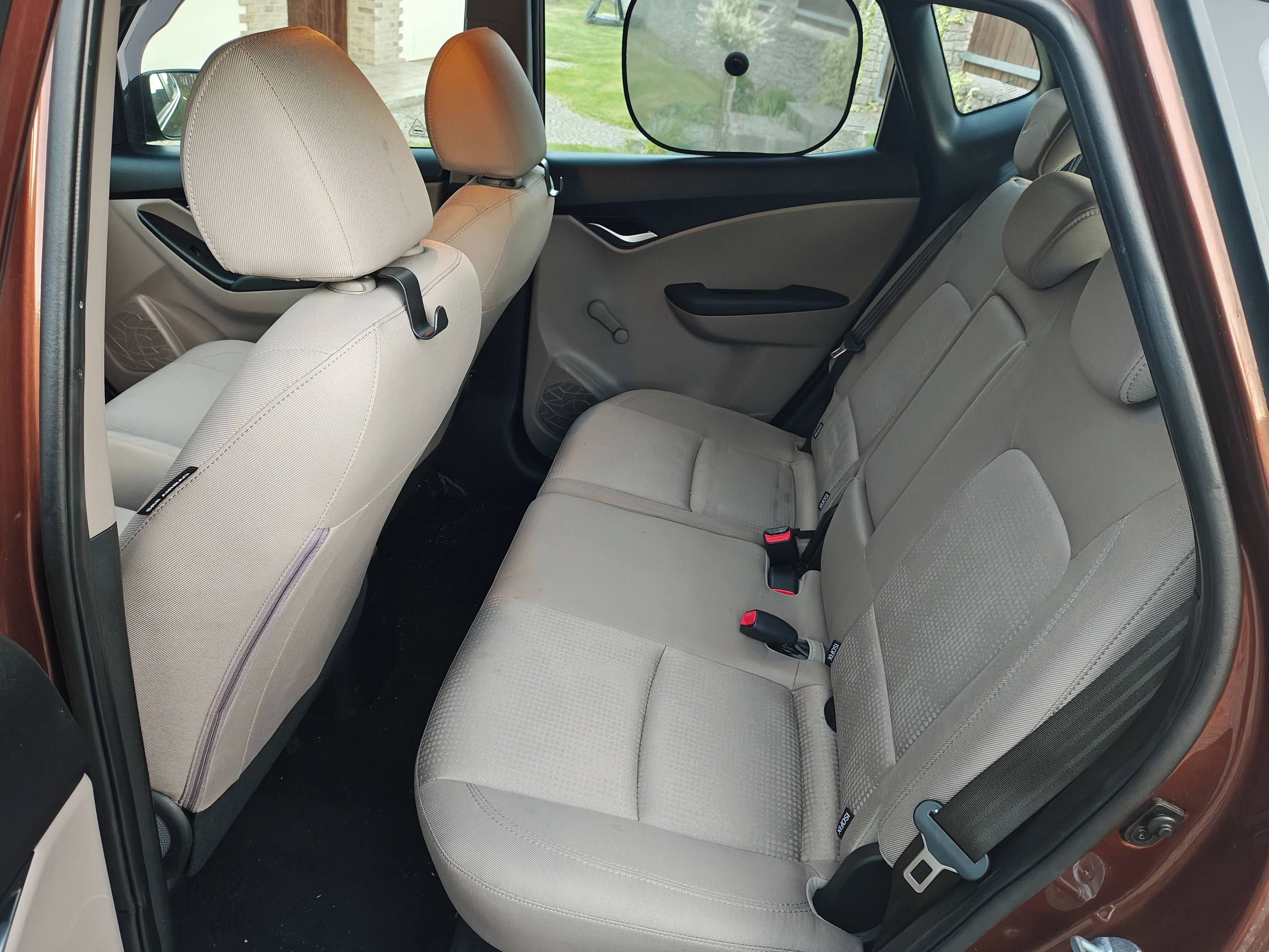 Hyundai ix20, Jen 45000km, skvělý stav - fotka 4