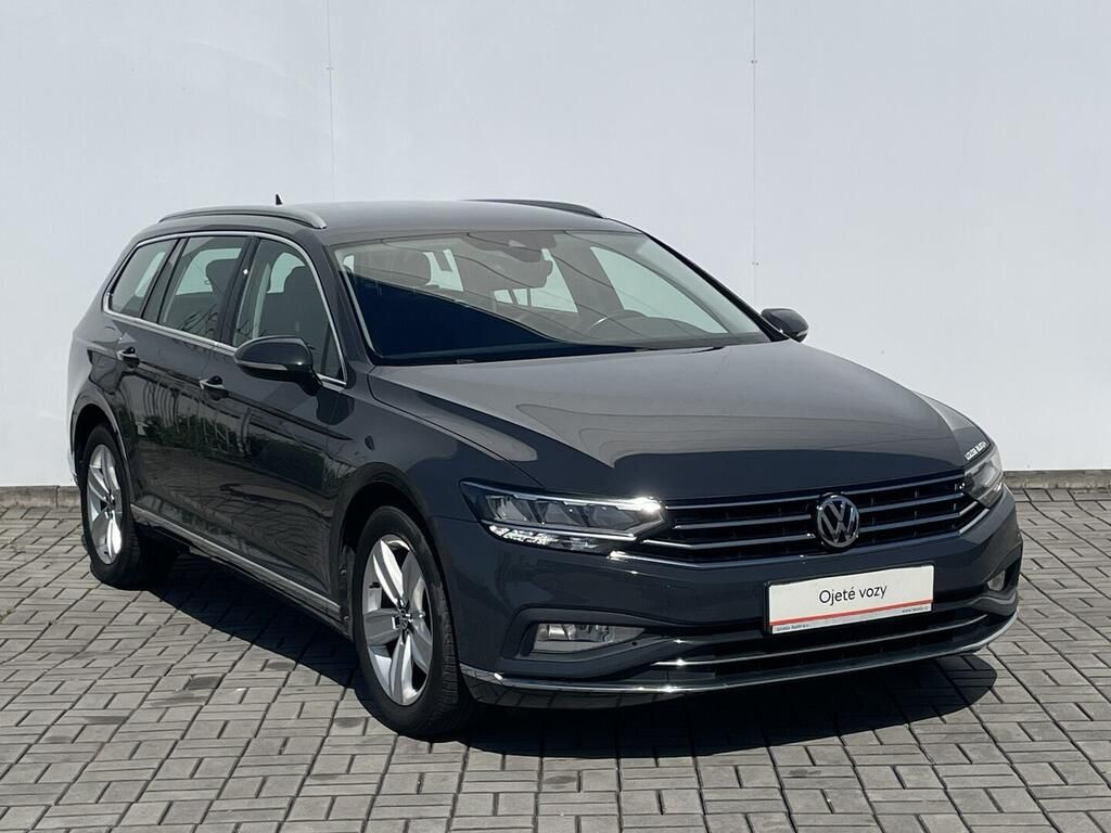 Volkswagen Passat Variant, Elegance 2.0 TDI 110 kW - fotka 5