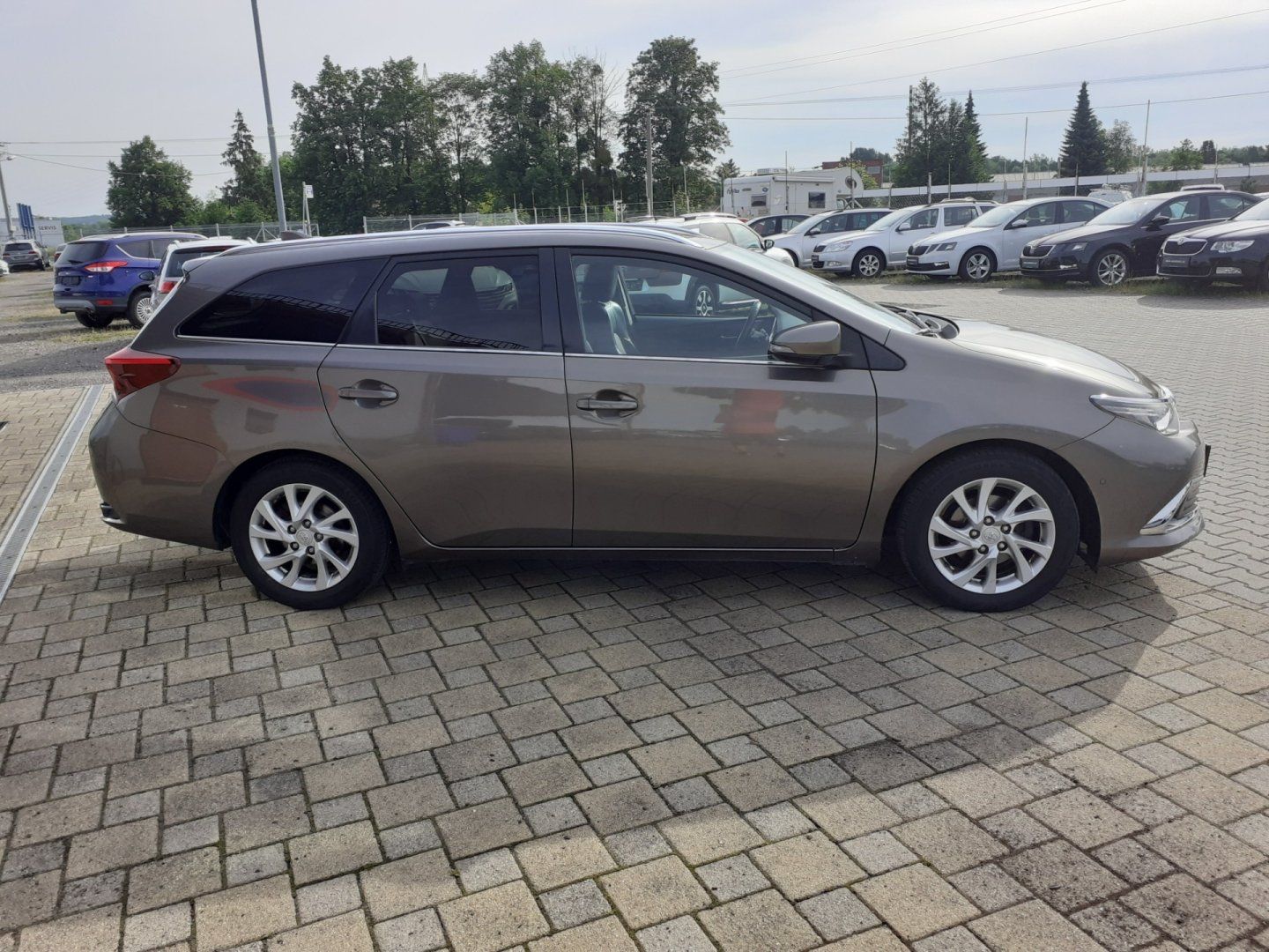 Toyota Auris, 1.6 i Valvematic  AUTOMAT - fotka 3