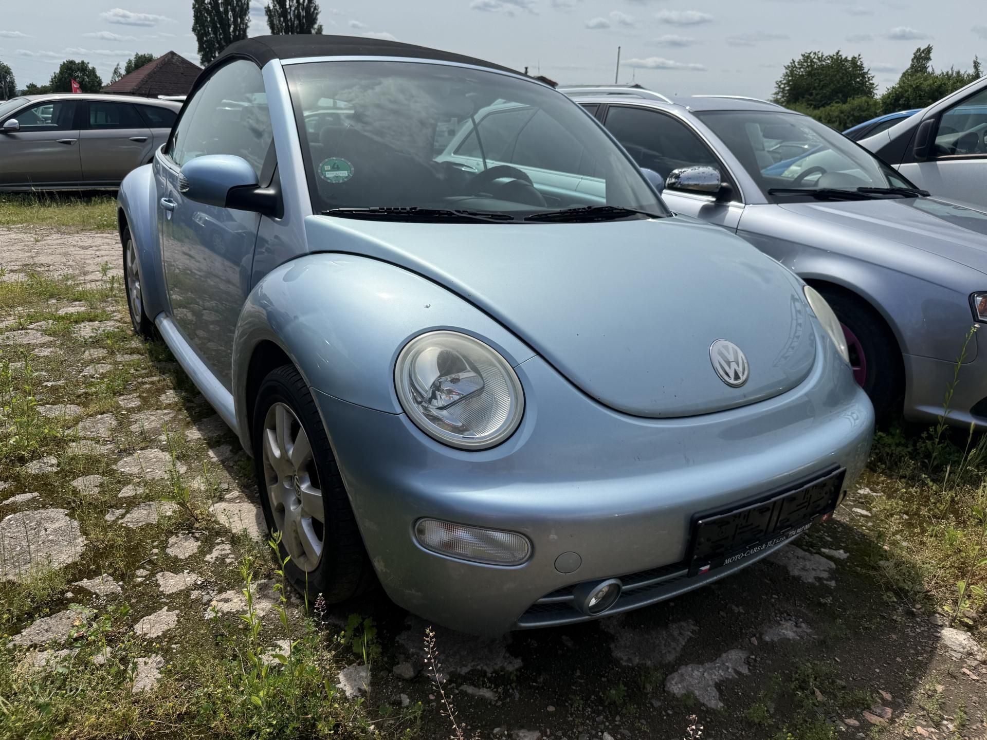 Volkswagen New Beetle, Kabroušek 1.6 75kw - fotka 5