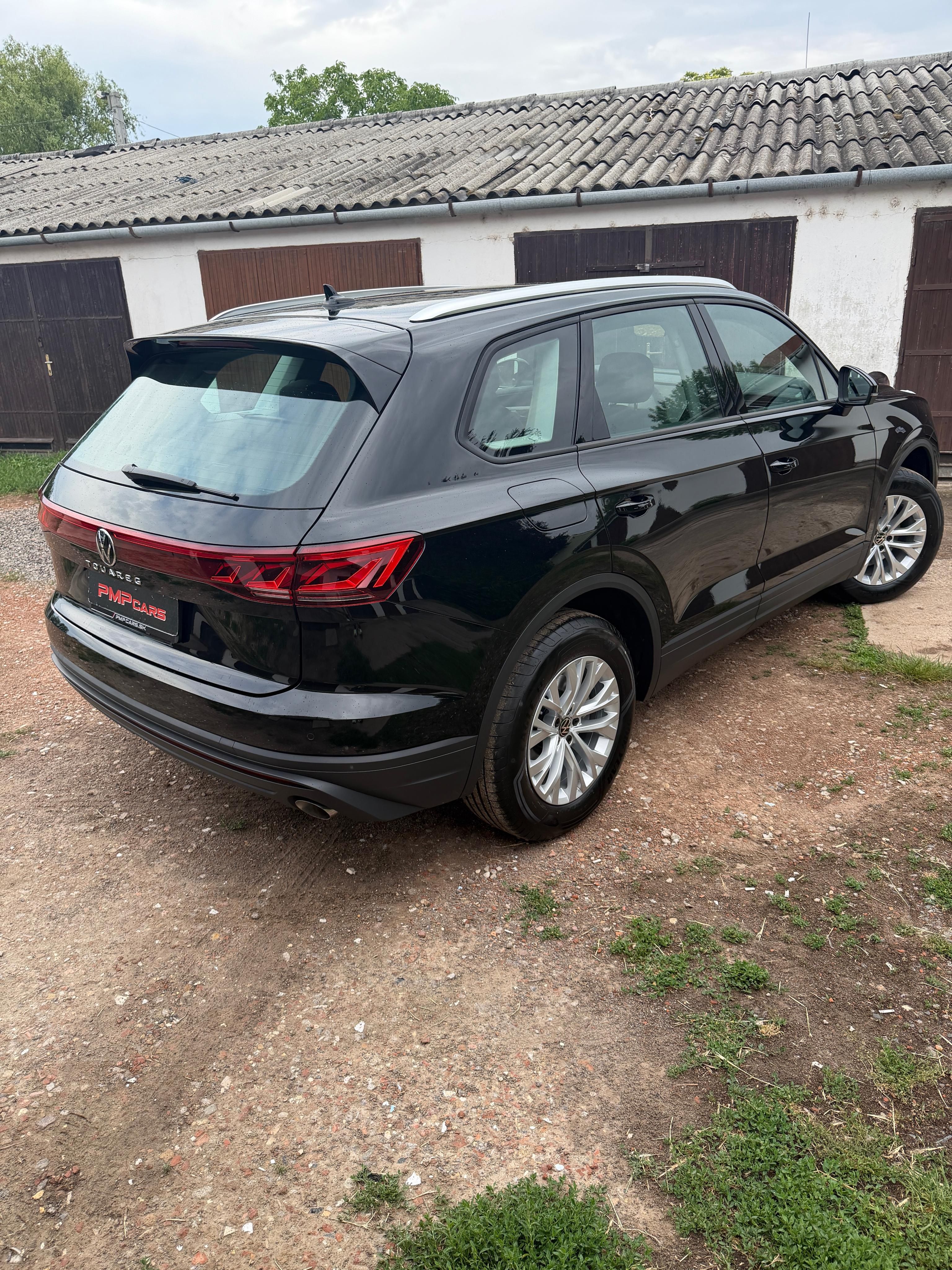 Volkswagen Touareg, VW Touareg 3,0 TDI LIMITED - fotka 5