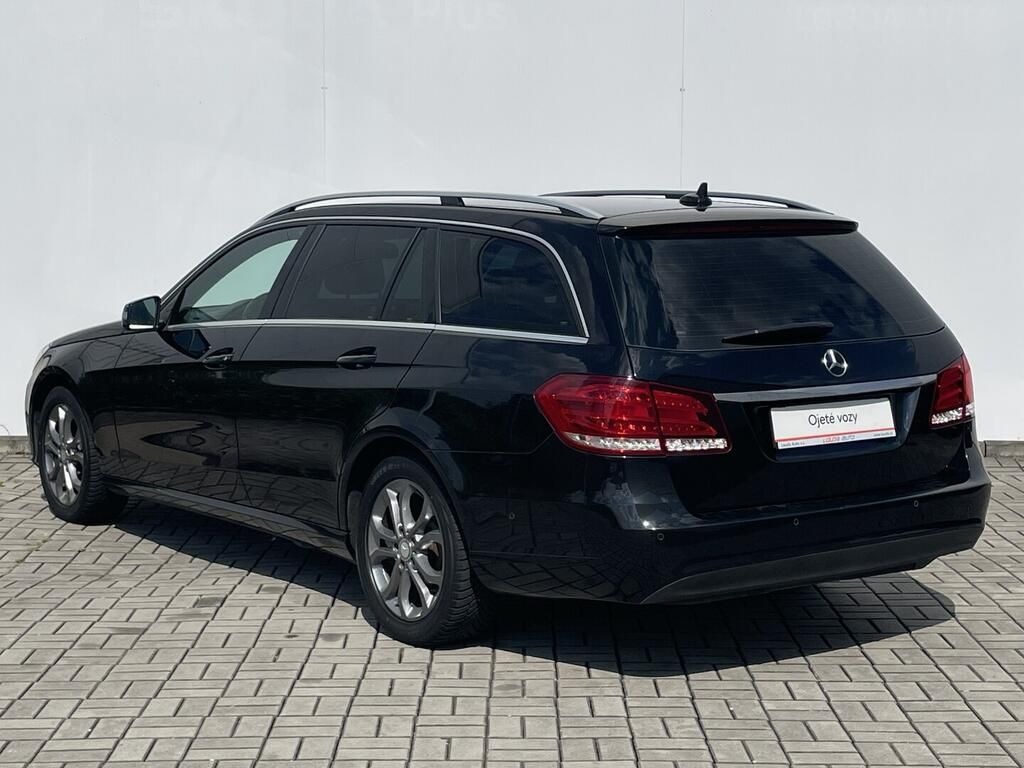 Mercedes-Benz 20, 2.1 CDi 100 kW - fotka 6
