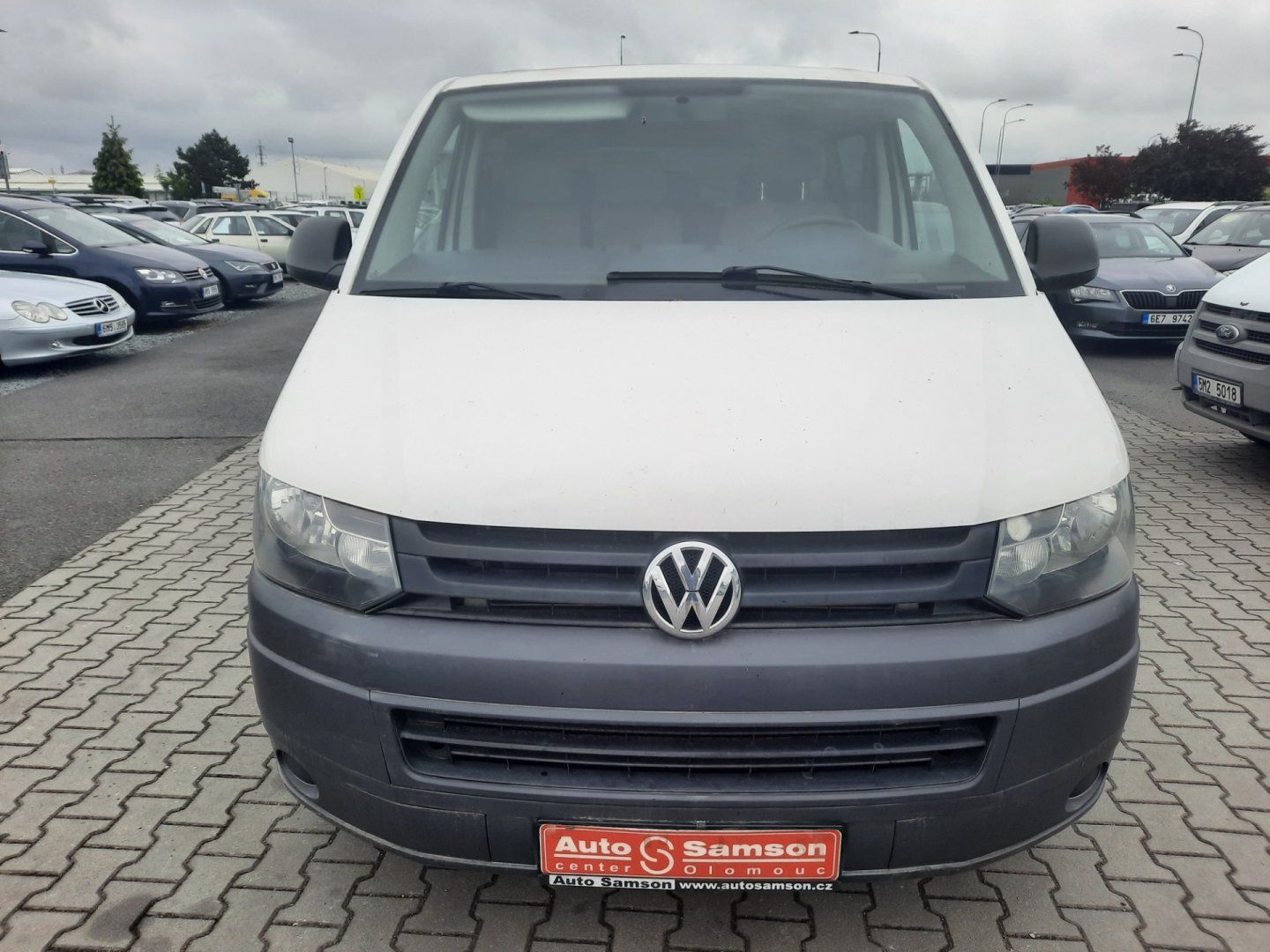Volkswagen Transporter, 2,0 TDi 75kW 9-MÍST * KLIMA* - fotka 2